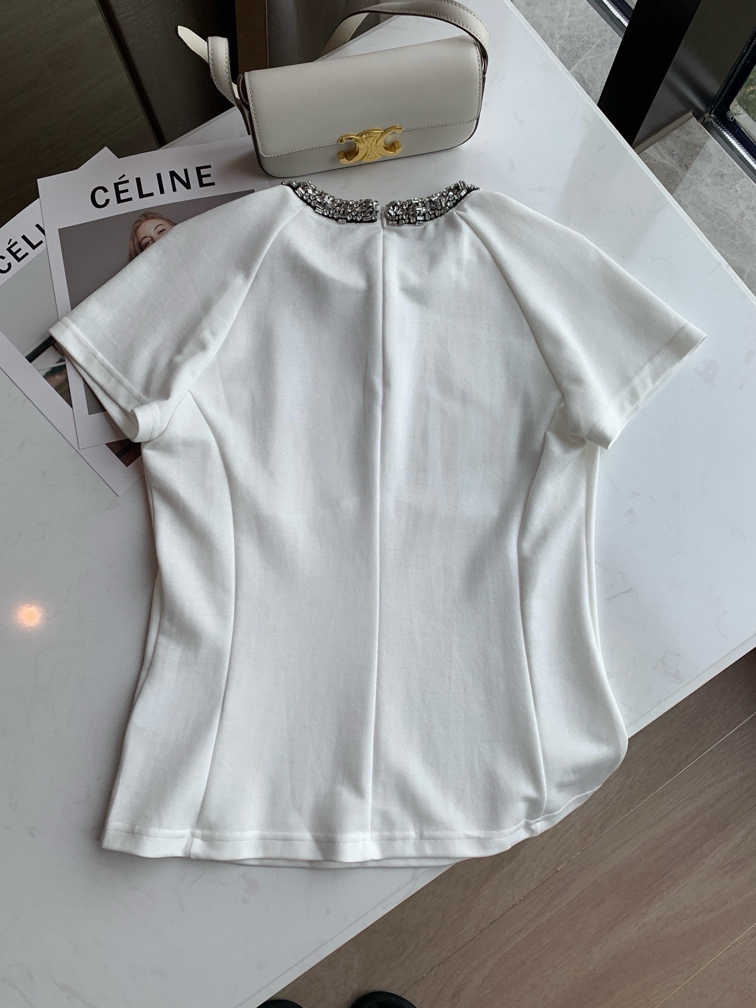 セリーヌtシャツ偽物 クルーネック 夏服 純綿 シンプル ダイヤモンド飾り キラキラ 目立ち ホワイト_5
