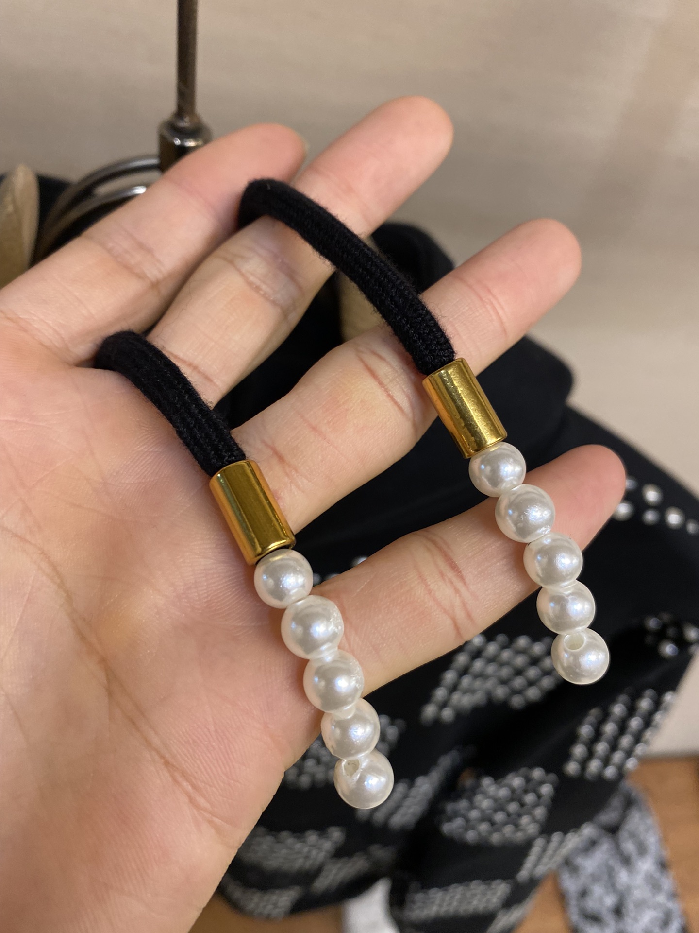おつとめ品 ルイヴィトンパーカー黒スーパーコピートップス  純綿 大人気  柔らかい フード付き ブラック_5