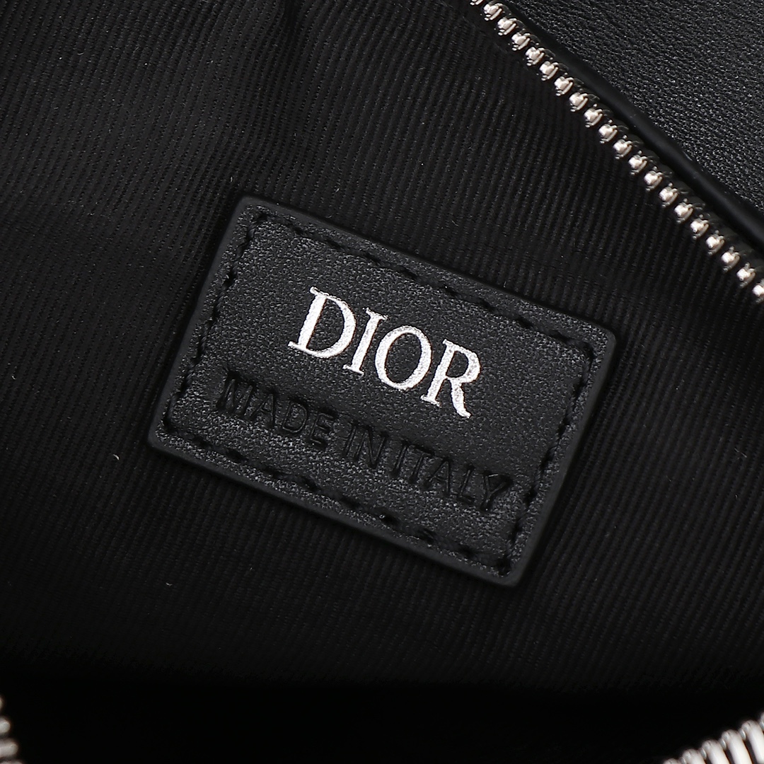 dior メンズ バッグコピー 可愛い 斜め掛けバッグ 型番1ADPO191 牛革 三角形 メンズ ブラック_8