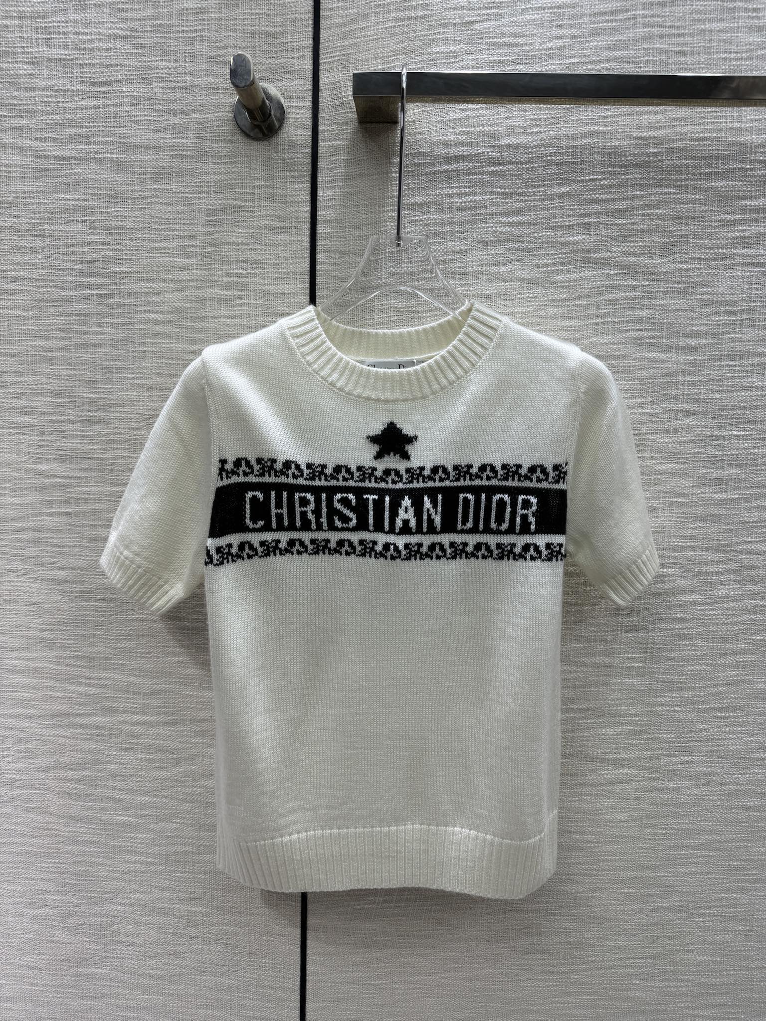 2024年のお買い得品 ディオールtシャツＮ級品 純綿 トップス 春新作 半袖 高品質 シンプル 型番A989B320C ホワイト_1