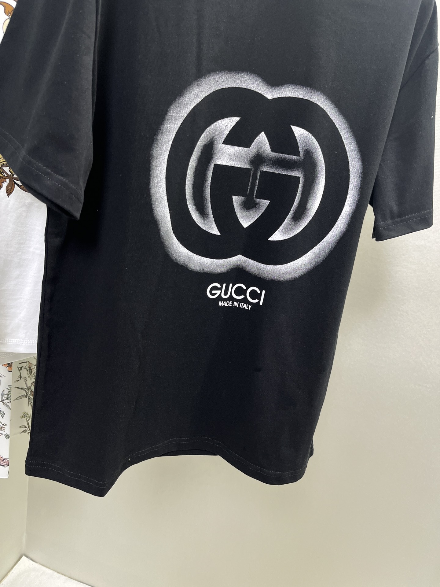 特別価格アイテム gucci ドナルド t シャツスーパーコピー 純綿 トップス プリント 半袖 人気品 男女兼用 ブラック_7