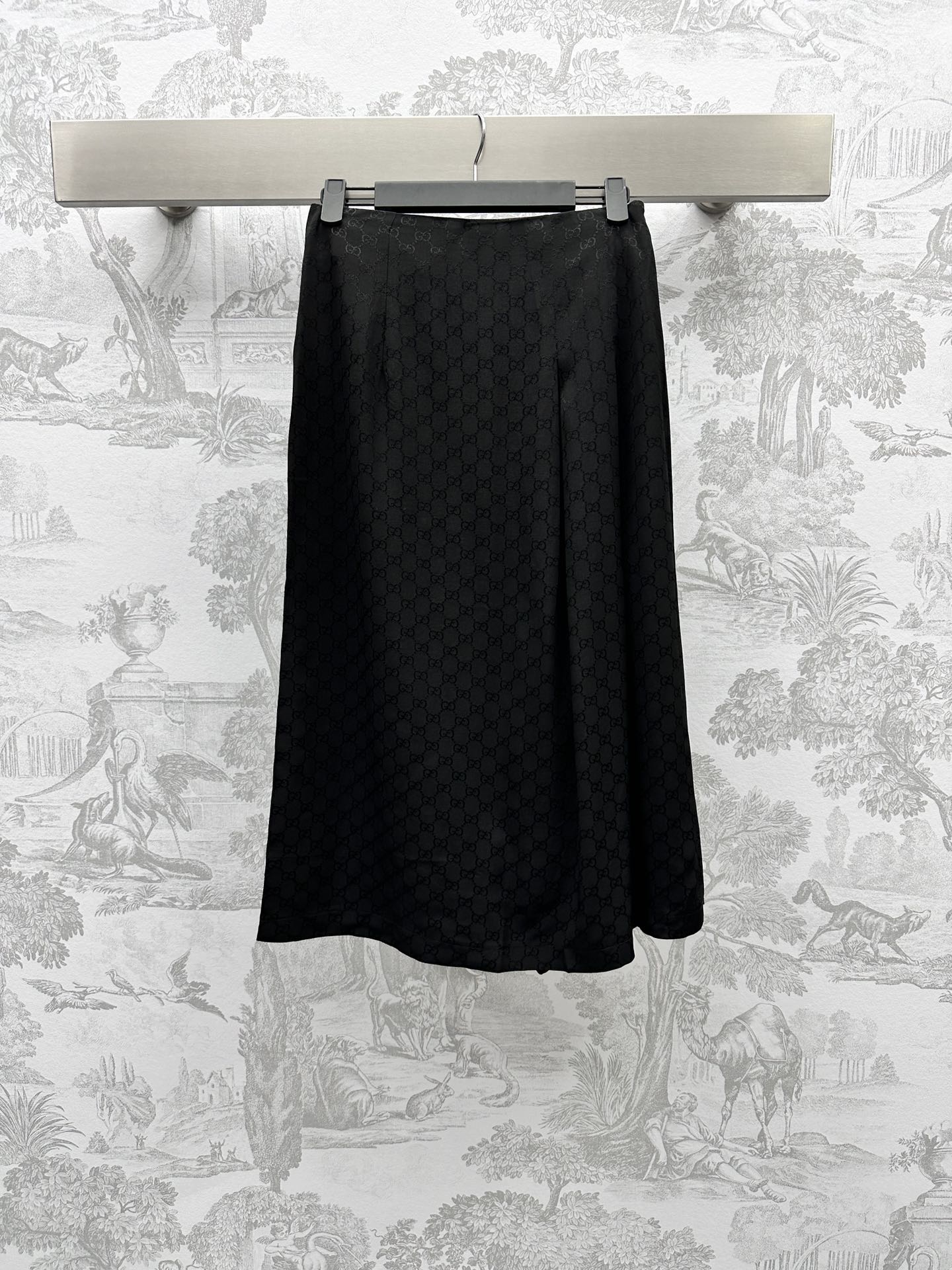 gucci ムートン ジャケットコピー セット トップス スカート 日常服 ビジネス 半袖シャツ レディース ブラック_6