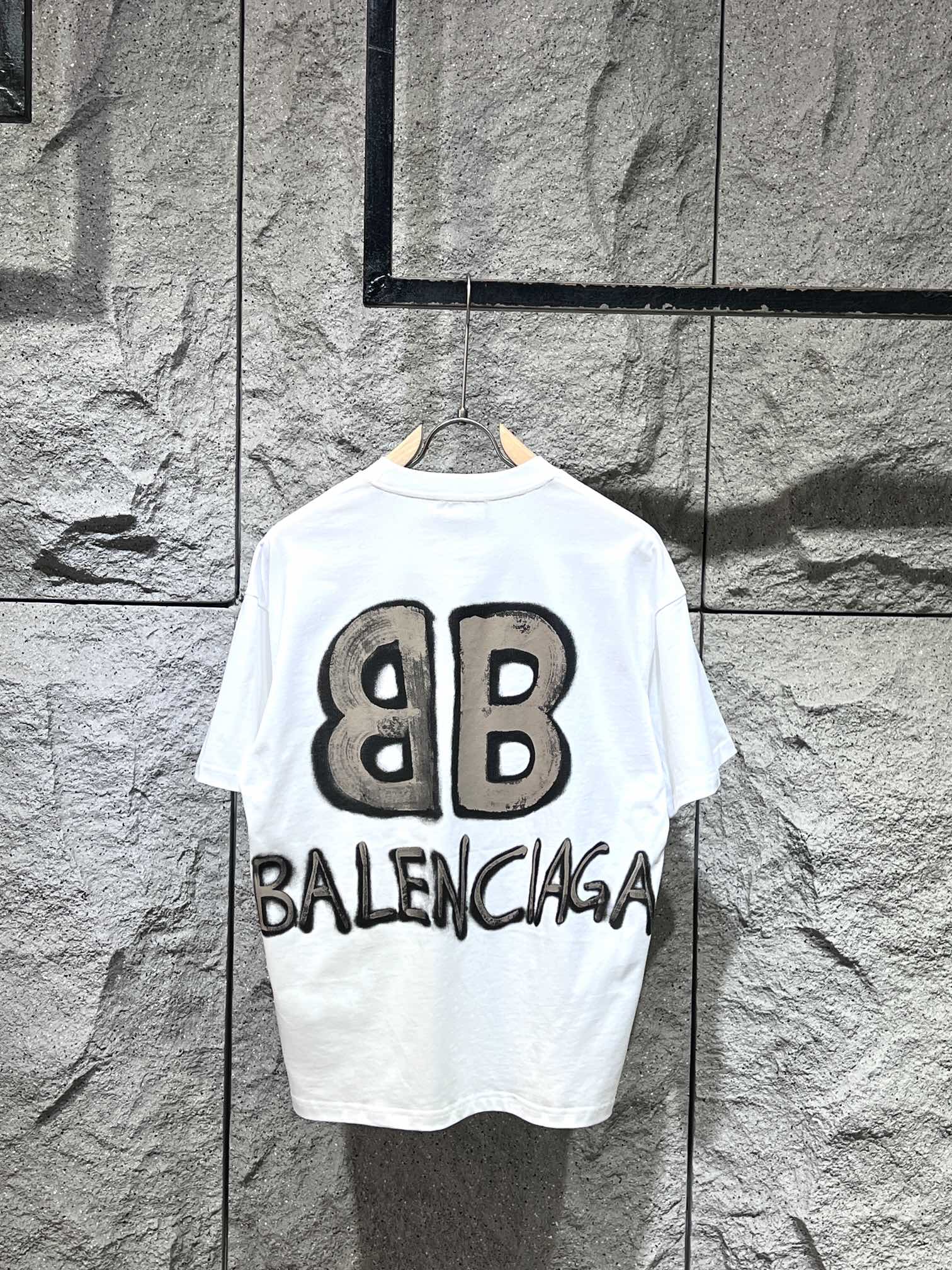 バレンシアガ tシャツ 水色Ｎ級品 海外セレブが愛用する トップス Tシャツ 純綿 ロゴ刺繍 品質保証 男女兼用 ホワイト_9