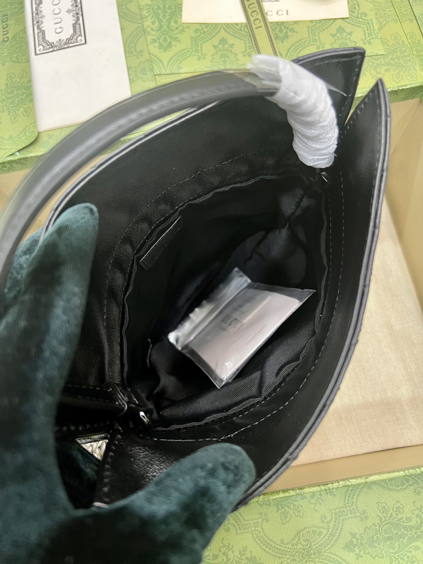 グッチ バッグＮ級品 Blondieシリーズ ミニバケットバッグ 型番760313 レザー 本革 可愛い レディース ブラック_7