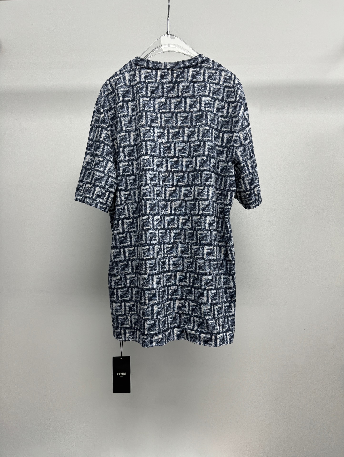 オンライン限定 fendi t シャツコピー トップス 純綿 プリント 花柄 柔らかい 半袖 シンプル 夏服 ブラック_9