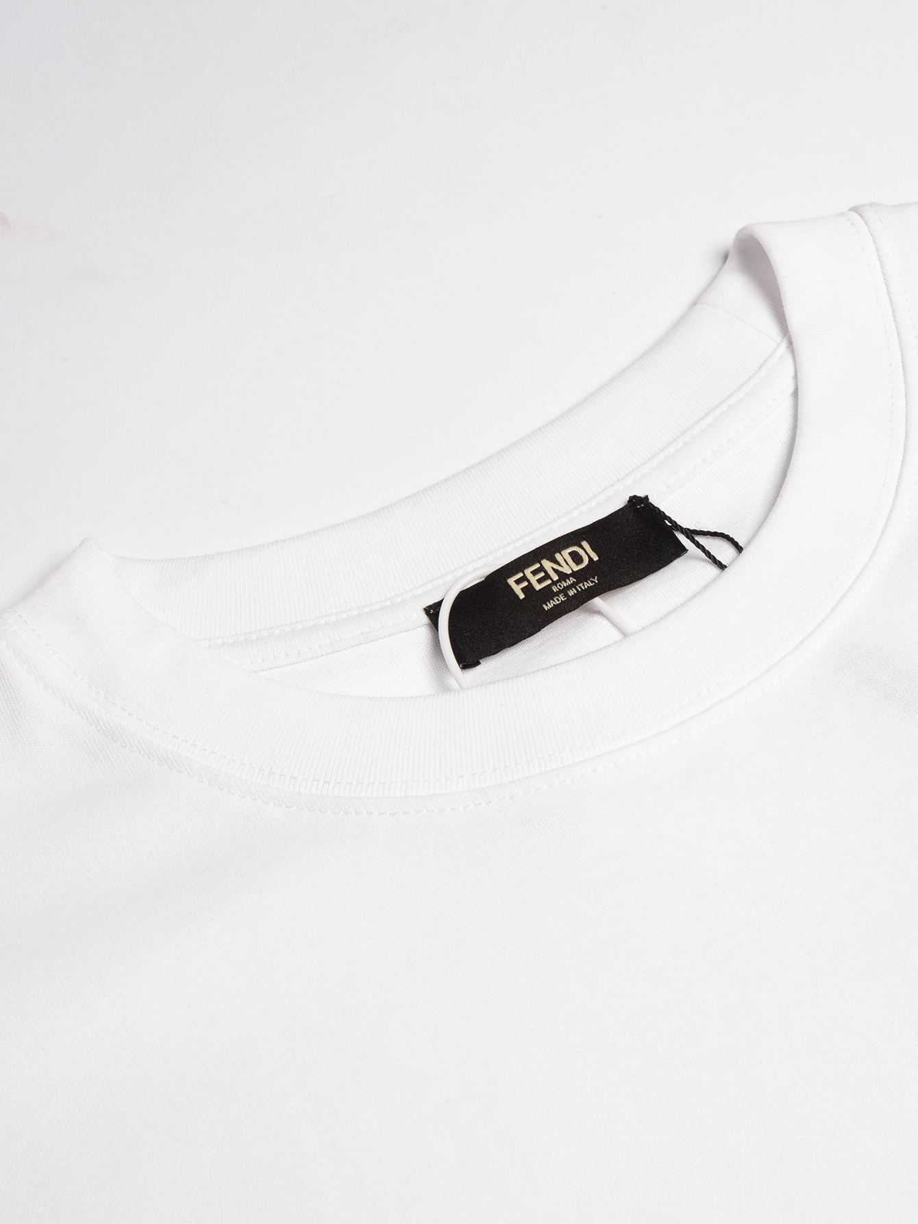 fendi fila t シャツ偽物 トップス 綿100% 短袖 Tシャツ 男女兼用 シンプル ファッション ホワイト_4