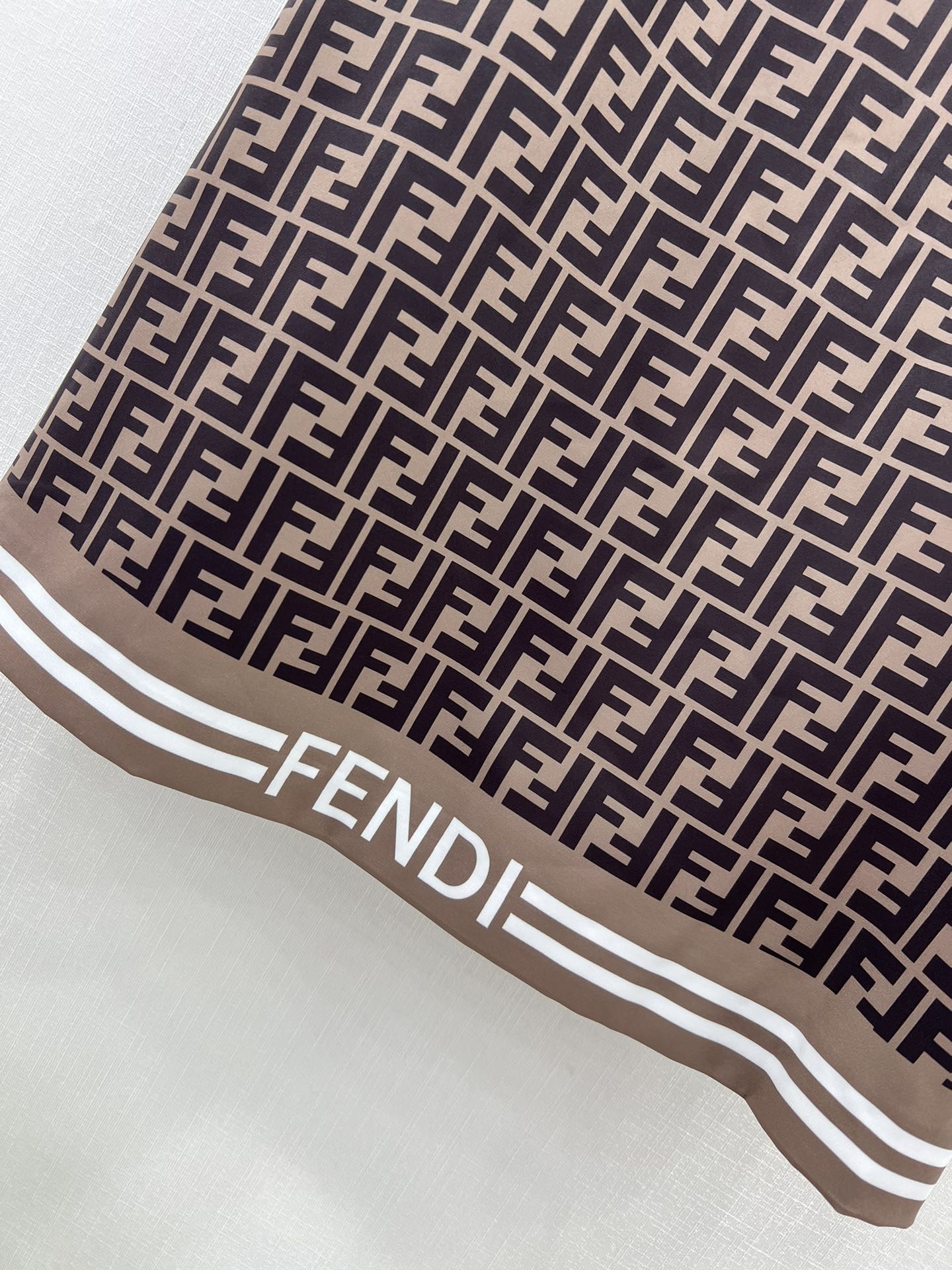 2024年のお買い得品 fendi fila ワンピースコピー ロゴプリント スカート 少女感 ファッション 短袖 ブラウン_6