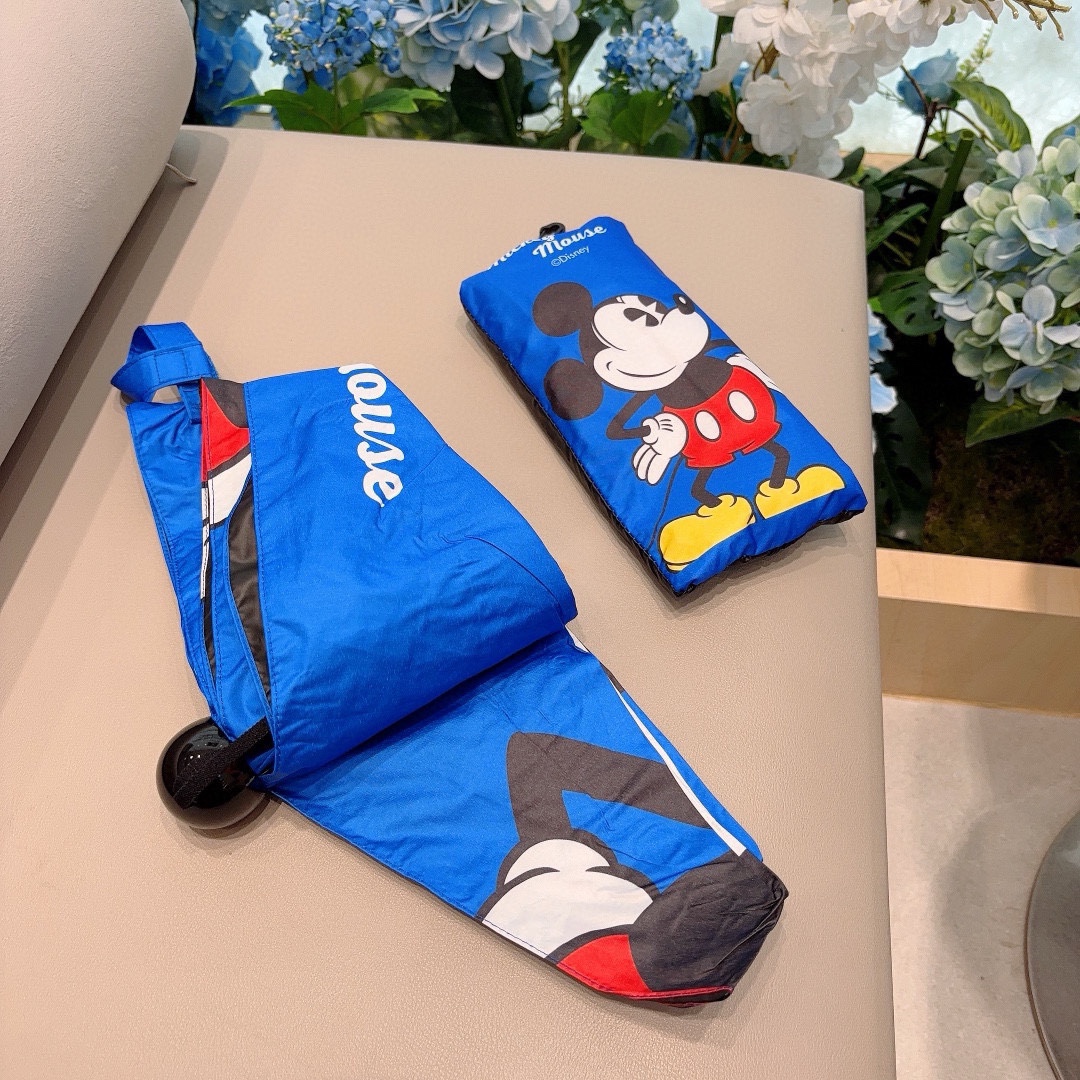 gucci 傘 レディースコピー ディズニーランドコラボ 紫外線遮断 遮熱 軽量 日焼け止め 折り畳み日傘 ミニ ブルー_3