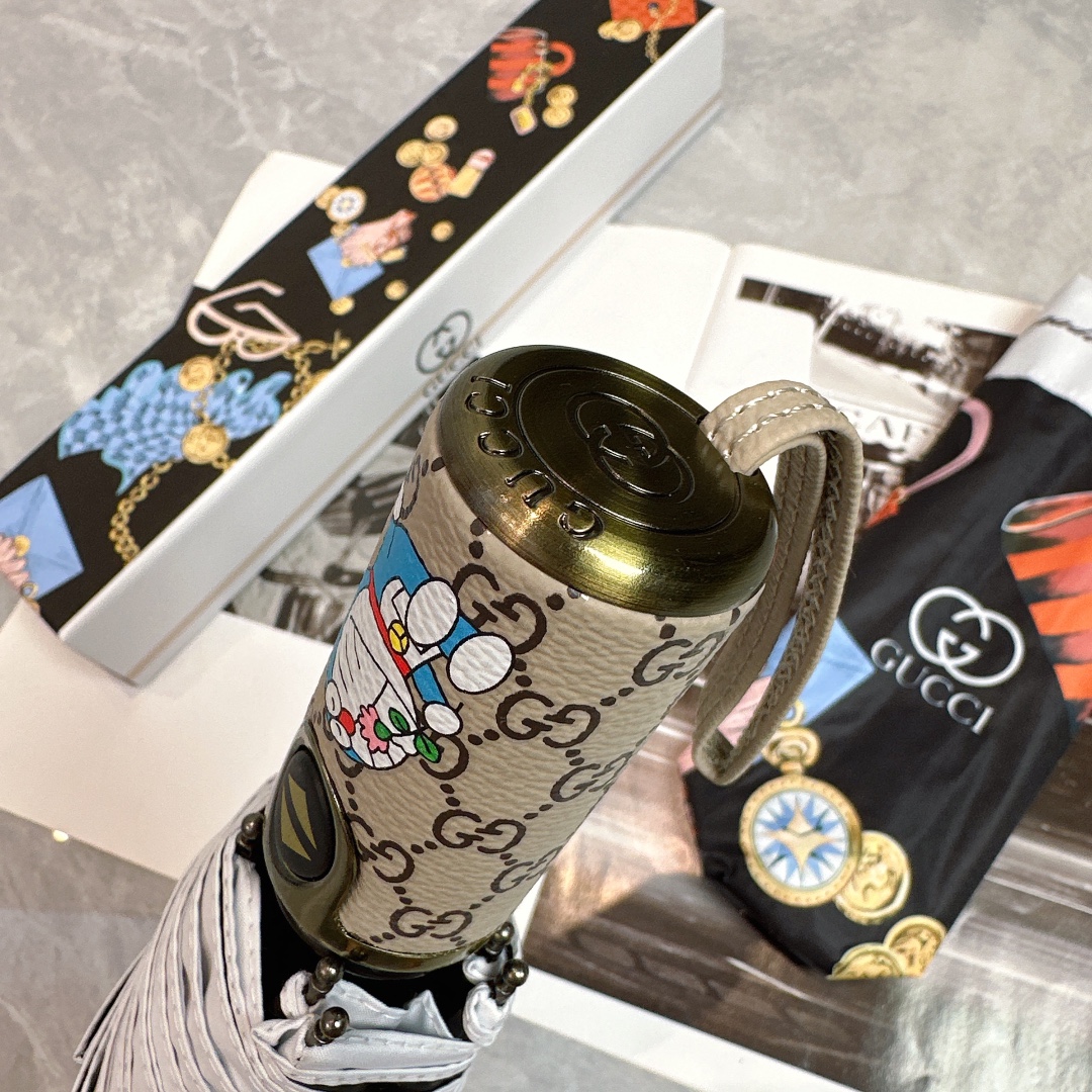 gucci 傘 サイズスーパーコピー 日焼け止め 折り畳み日傘 紫外線遮断 軽量 プリント 大きいかさ ブラック_4