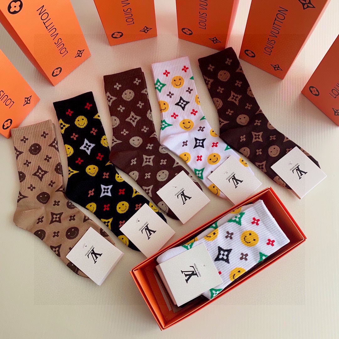 ルイヴィトンの靴下激安通販 びっくりした価格 ソックス 抗菌防臭 吸汗 ミッドレングス 綿100％ 5足組 水玉模様_5