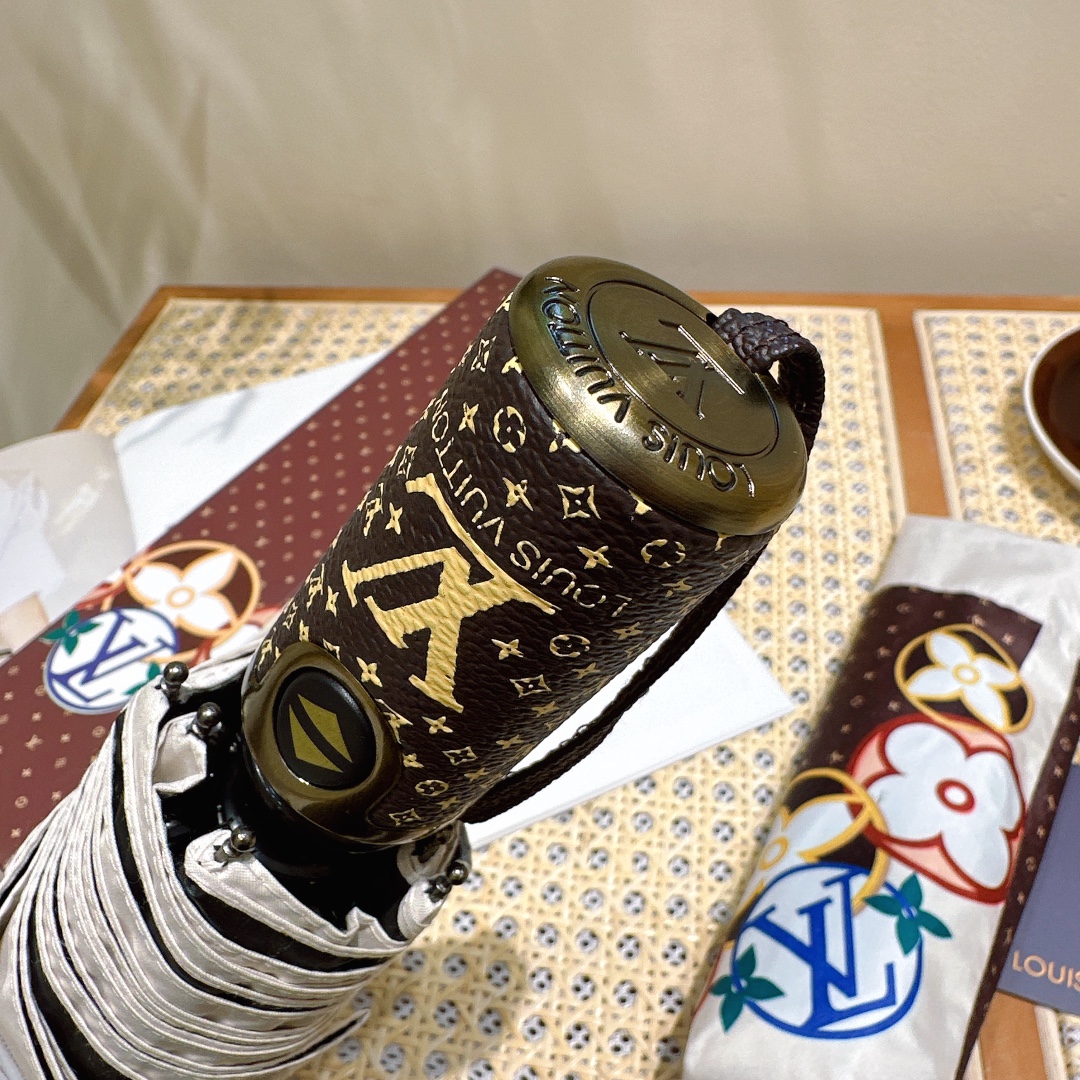 ルイビトン 折りたたみ傘スーパーコピー 折り畳み傘 遮光 遮熱 可愛い シンプル 花柄 プリント 日傘兼用雨傘 ブラウン_2