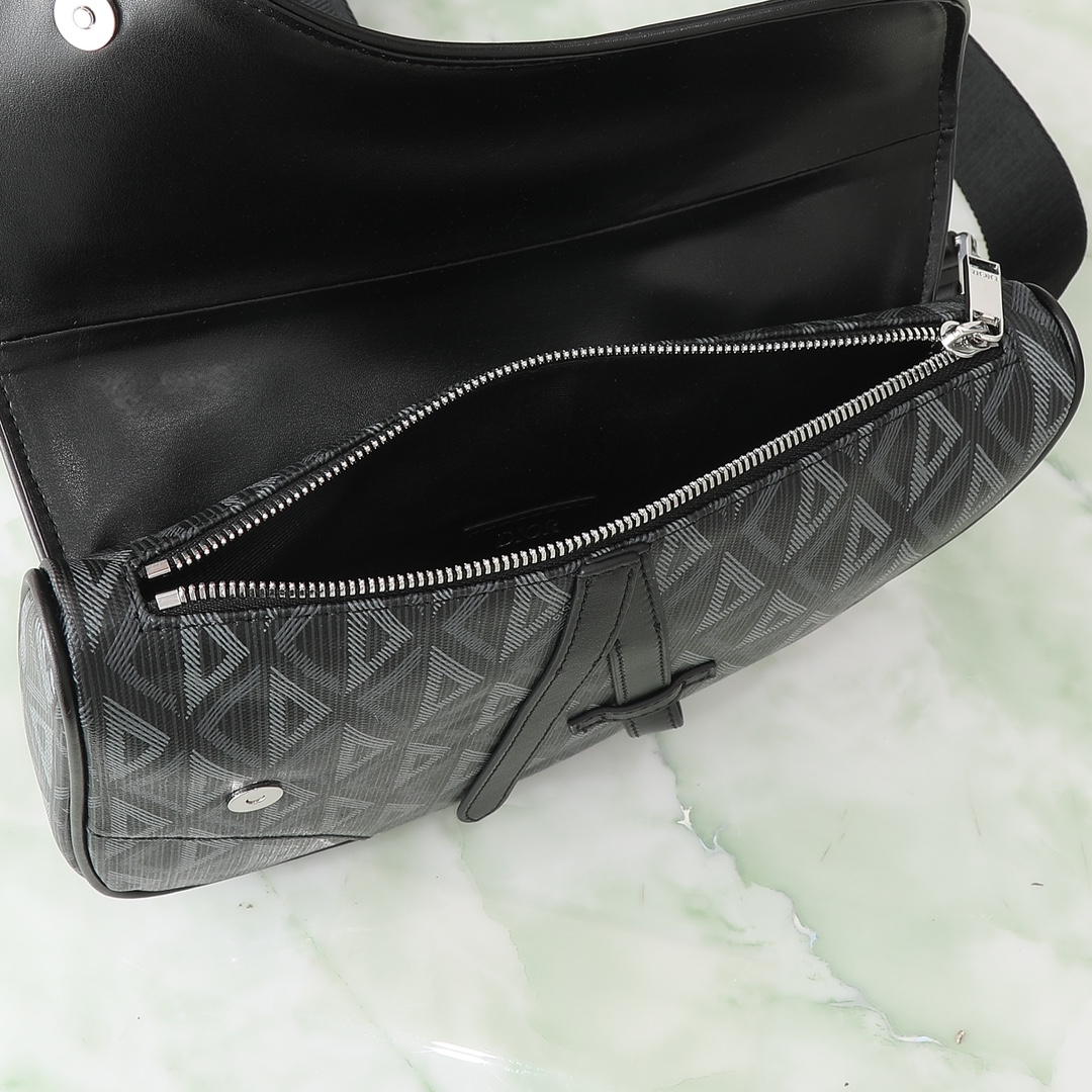 dior ショルダー バッグ激安通販 斜め掛けバッグ 牛革 ロゴプリント ナイロン肩紐 型番1ADPO093 シンプルながら人気 ブラック_7