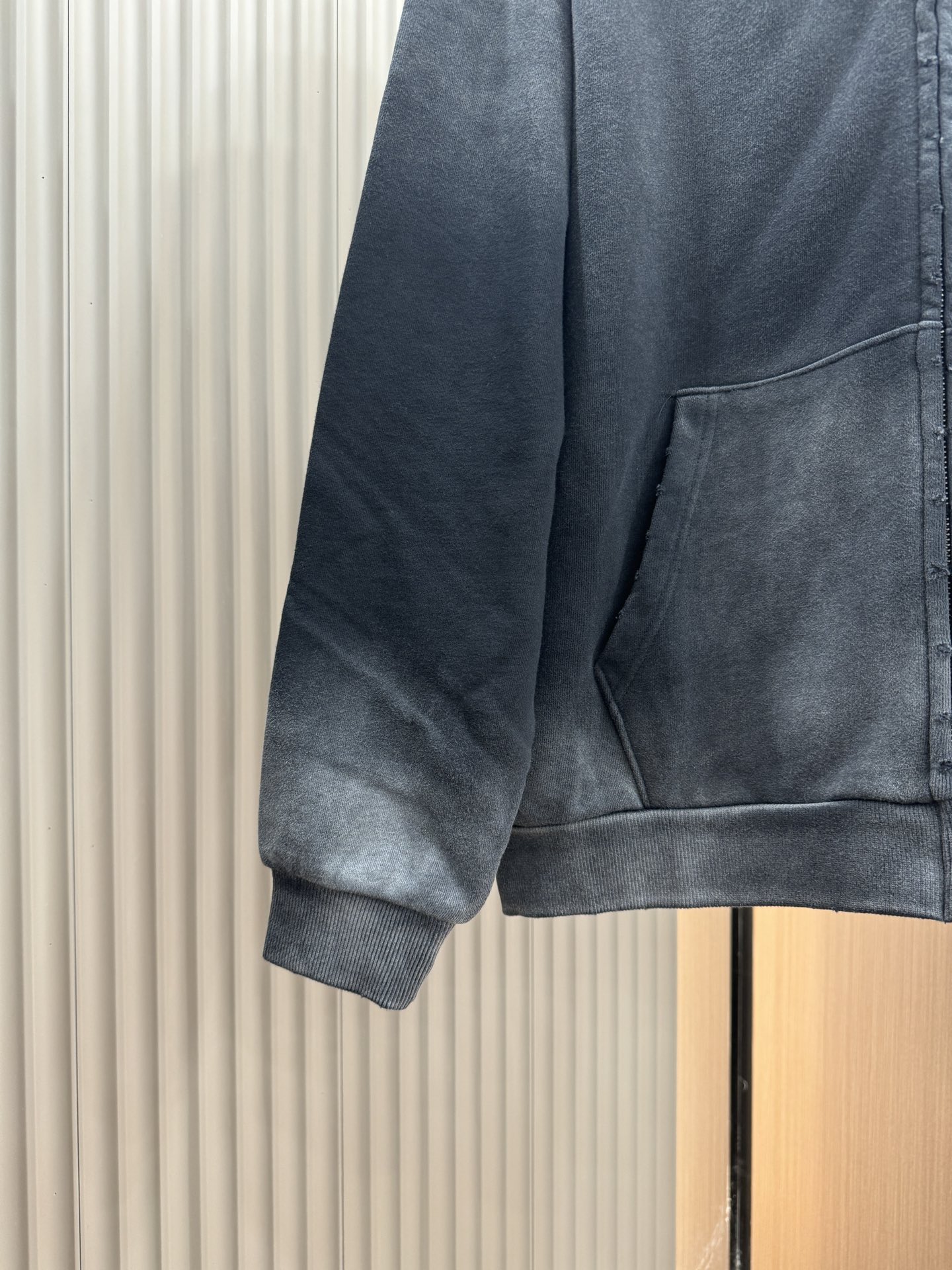 dior ミッキー パーカースーパーコピー トップス 秋服 運動 純綿 フード付き ゆったり ブラック_5