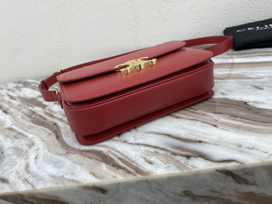 最新品 シンプル セリーヌ お仕事バッグスーパーコピー 柔軟 レザー 斜め掛けバッグ 187366 レッド_6