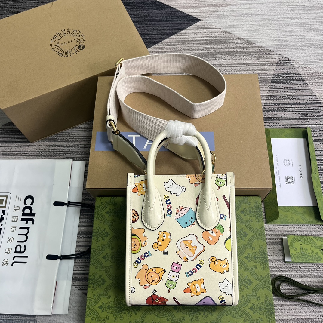 可愛い グッチ リュックコピー 斜め掛けバッグ ハンドバッグ 本革 レザー 品質保証 699406 ホワイト_1