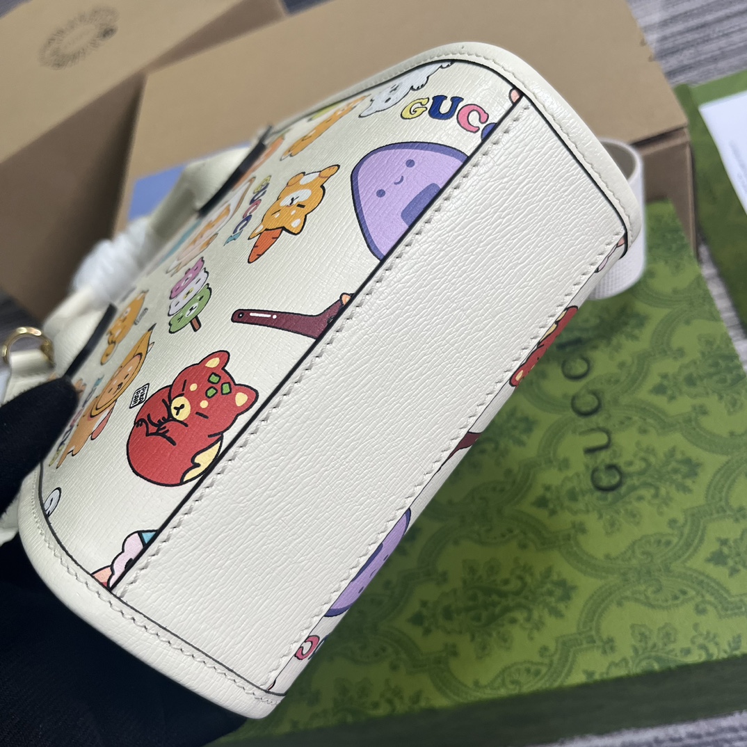 可愛い グッチ リュックコピー 斜め掛けバッグ ハンドバッグ 本革 レザー 品質保証 699406 ホワイト_7