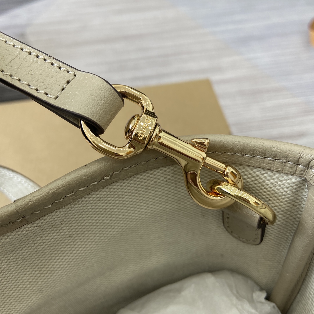 一番安い gucci トート バッグ偽物 ハンドバッグ 本革 レザー 811716 花柄 上質 ホワイト_10