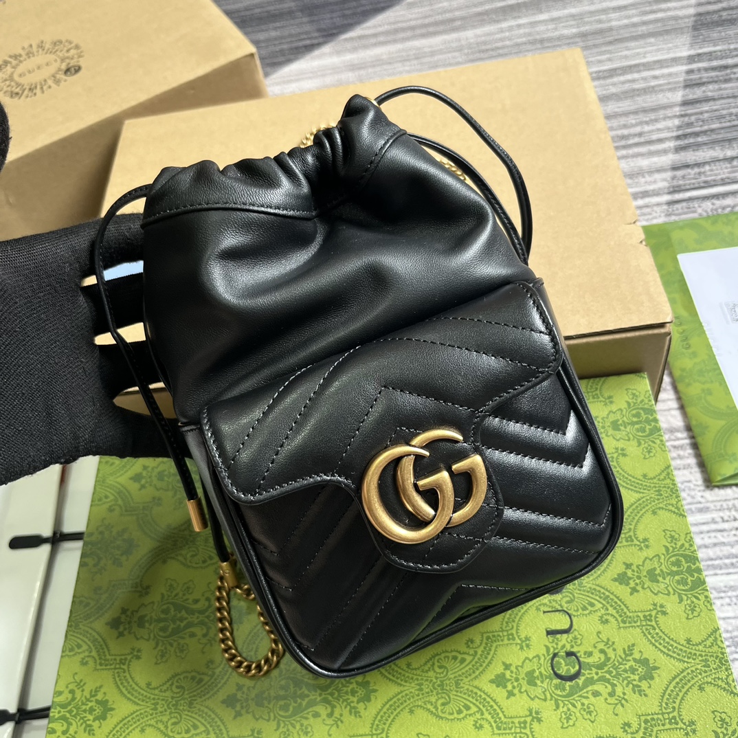 最新到着‼ gucci クラッチ バッグ激安通販 本革 レザー 斜め掛けバッグ ミニ 激安品 ブラック_4
