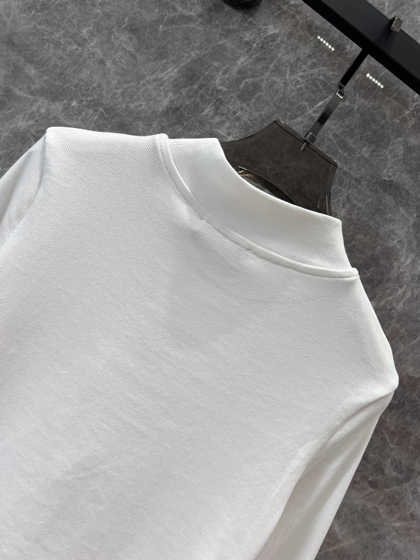dior レディース tシャツ激安通販 トップス 長袖 ハイネック 純綿 刺繍 シンプル ホワイト_8