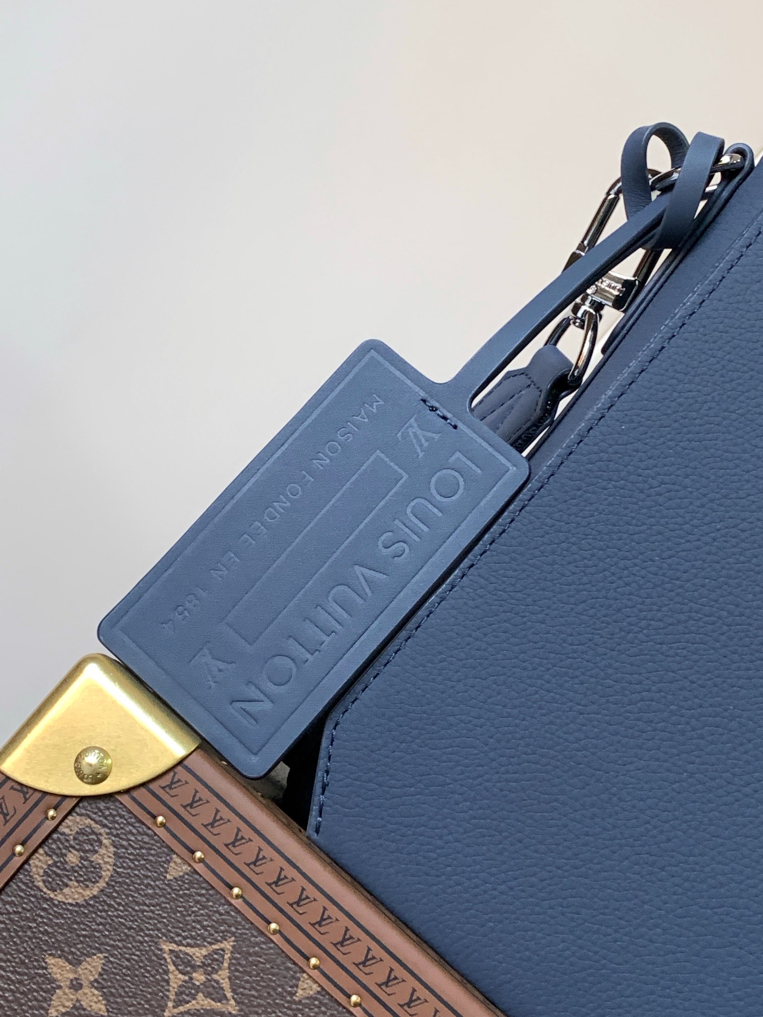 超激得の新品 ショルダーバッグ ルイヴィトンバッグ偽物 レザー 本革 斜め掛けバッグ シンプル 通勤 ブルー_7