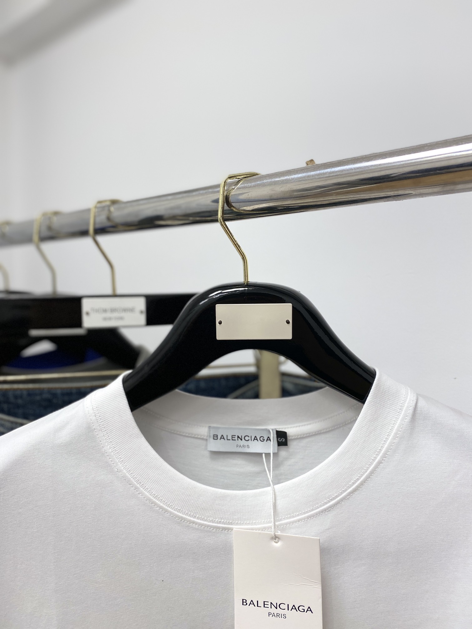 セール開催中バレンシアガ 派手コピー Ｔシャツ 短袖トップス シンプル 100%綿 プリント 男女兼用 ホワイト_2