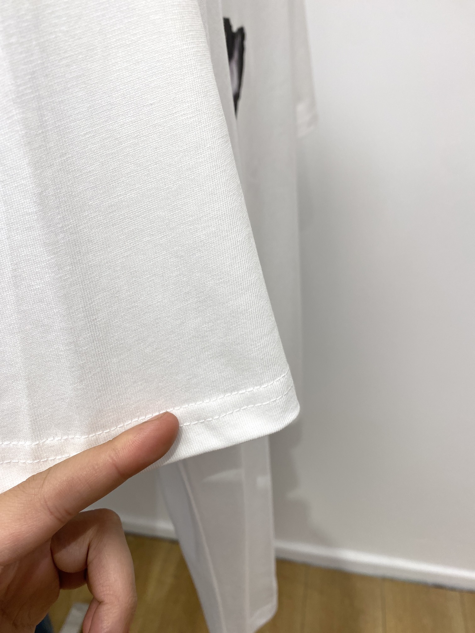 セール開催中バレンシアガ 派手コピー Ｔシャツ 短袖トップス シンプル 100%綿 プリント 男女兼用 ホワイト_6
