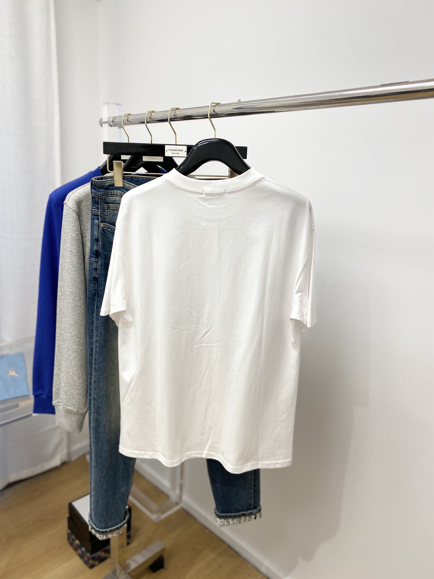 セール開催中バレンシアガ 派手コピー Ｔシャツ 短袖トップス シンプル 100%綿 プリント 男女兼用 ホワイト_7