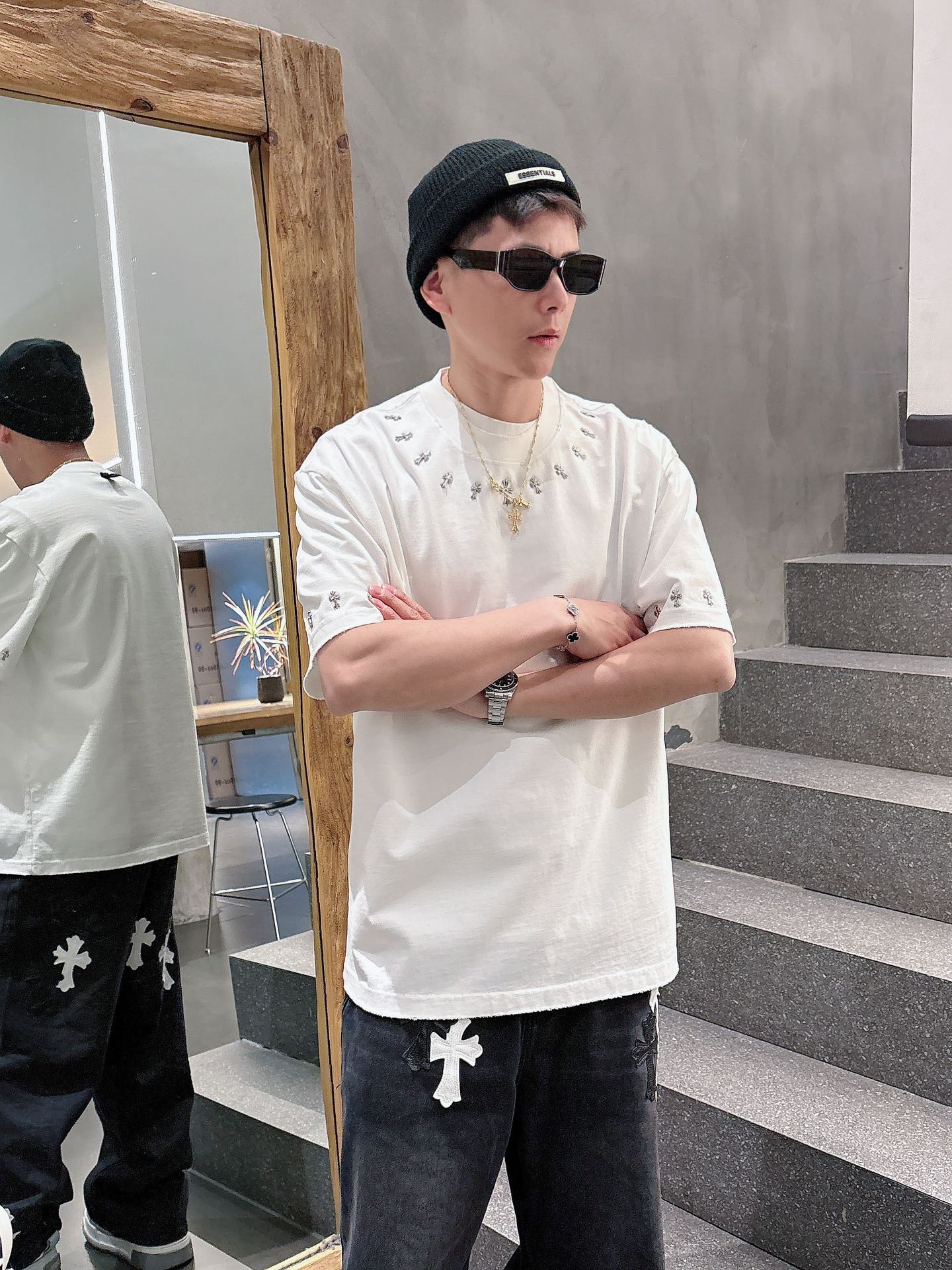 夏大販売‼ メンズ クロムハーツtシャツ偽物 シンプル 短袖 トップス 100％綿 ロゴプリント ホワイト_11