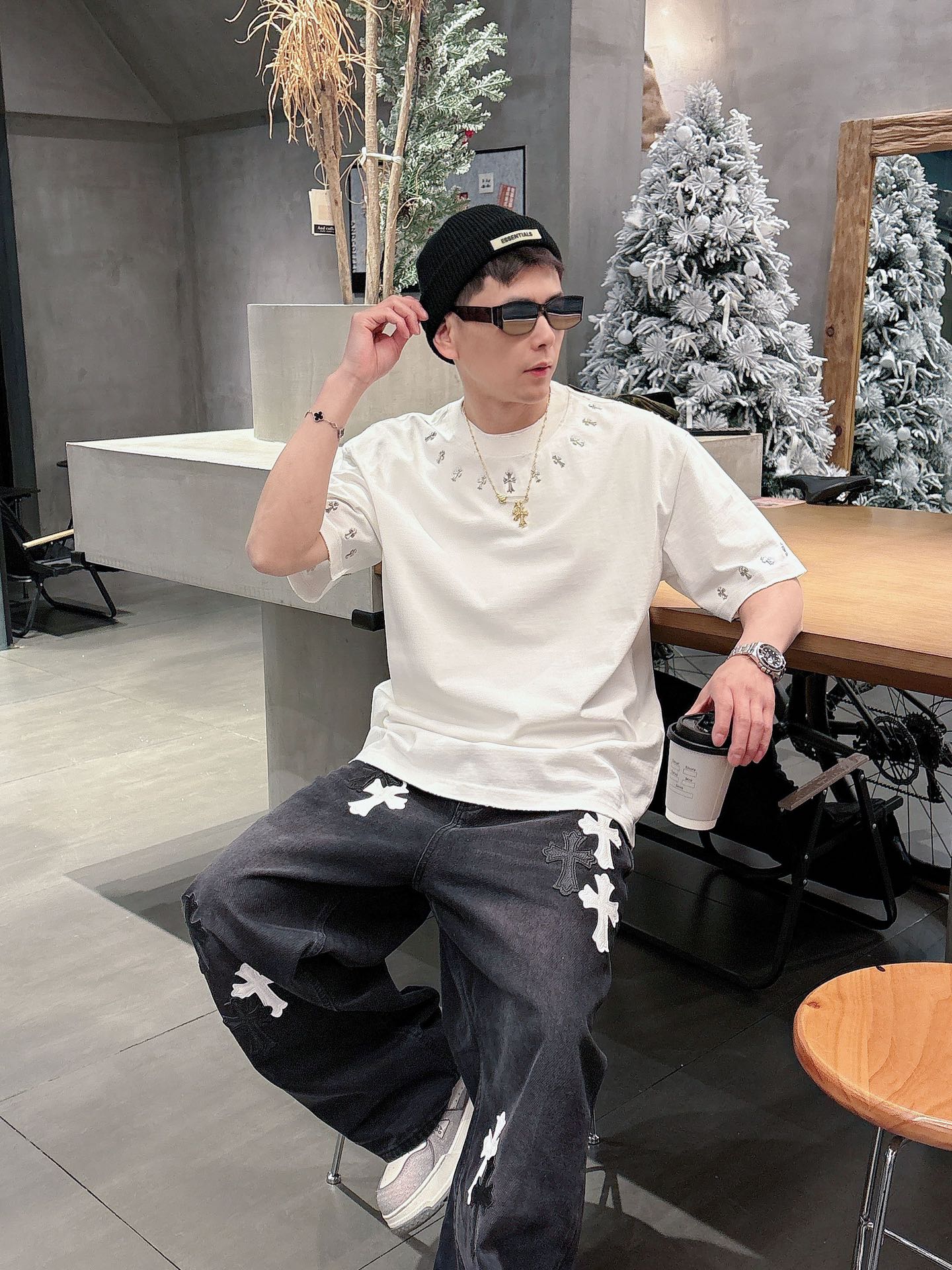夏大販売‼ メンズ クロムハーツtシャツ偽物 シンプル 短袖 トップス 100％綿 ロゴプリント ホワイト_12
