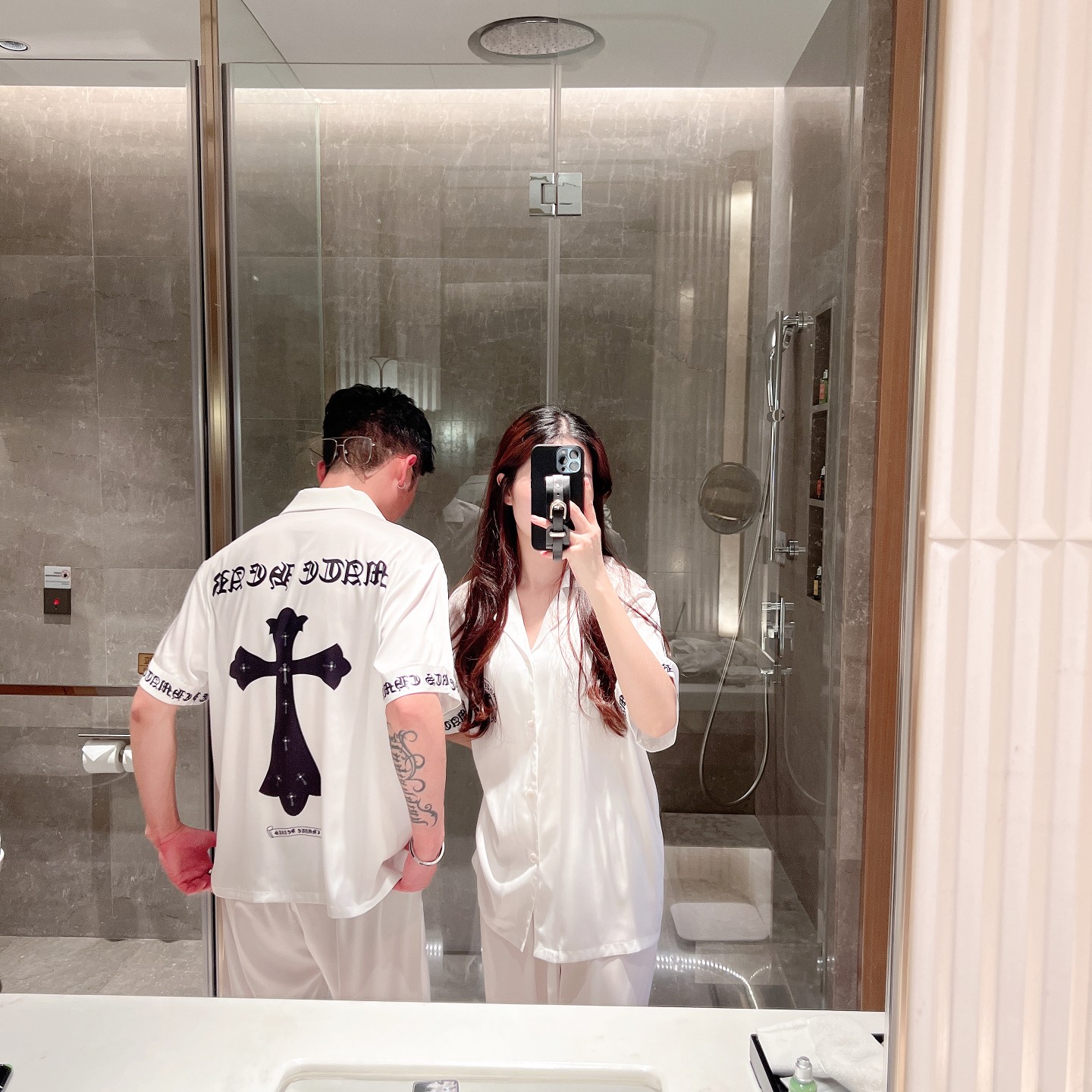 クロムハーツ ロング服コピー ゆったり 短袖 プリント トップス ルームウェアセット シルク 男女兼用 ホワイト_9