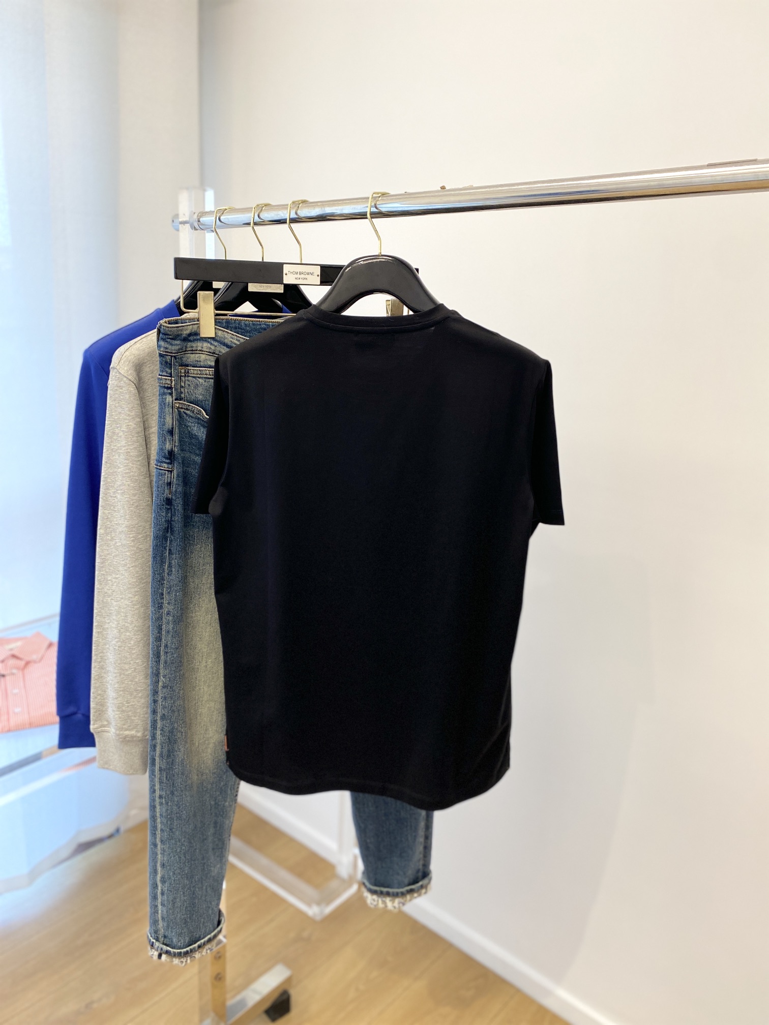超激得価格 エルメス tシャツ ブログコピー トップス 純綿 ロゴ刺繍 半袖 シンプル ブラック_3