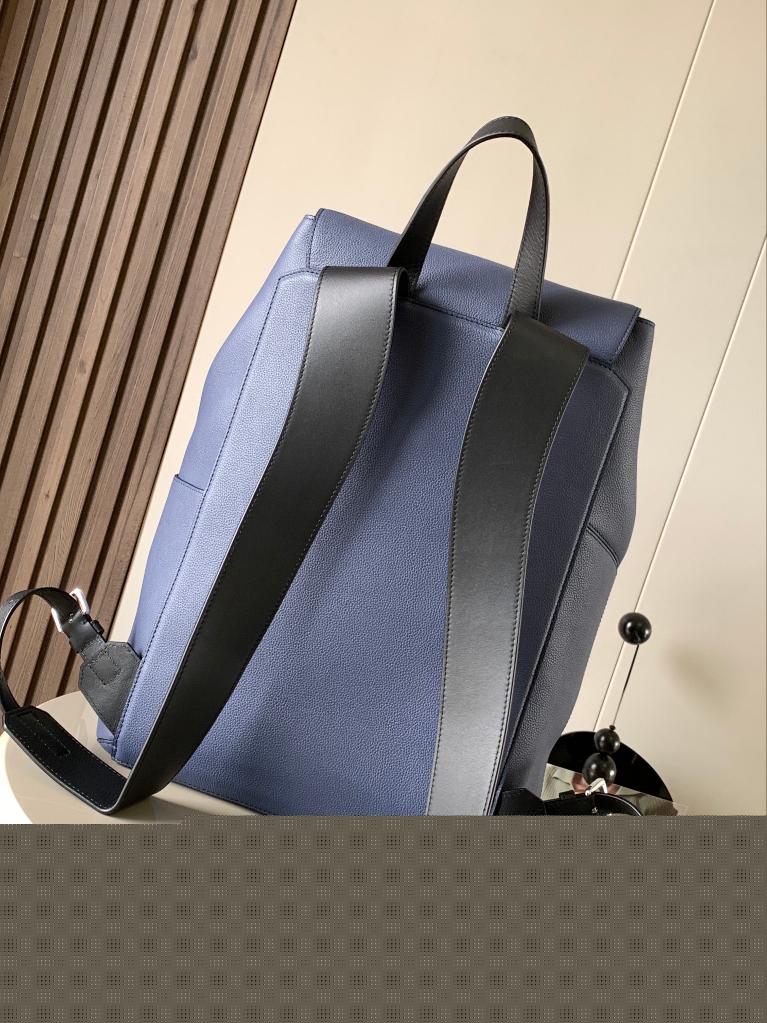 びっくりした価格 ロエベ バック偽物 牛革 バックバッグ 旅行 通学 ファッション 大容量 9031 ブルー_4