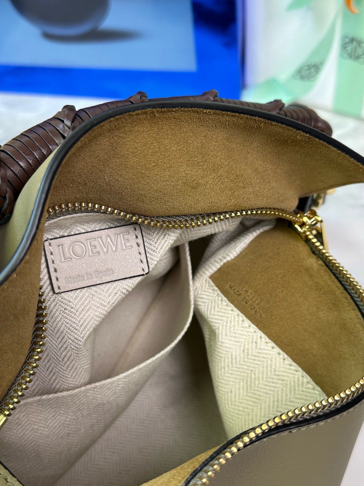 loewe ショルダー バッグＮ級品 斜め掛けバッグ 編みハンド 牛革 高品質 ファッション 062405 グリーン_7