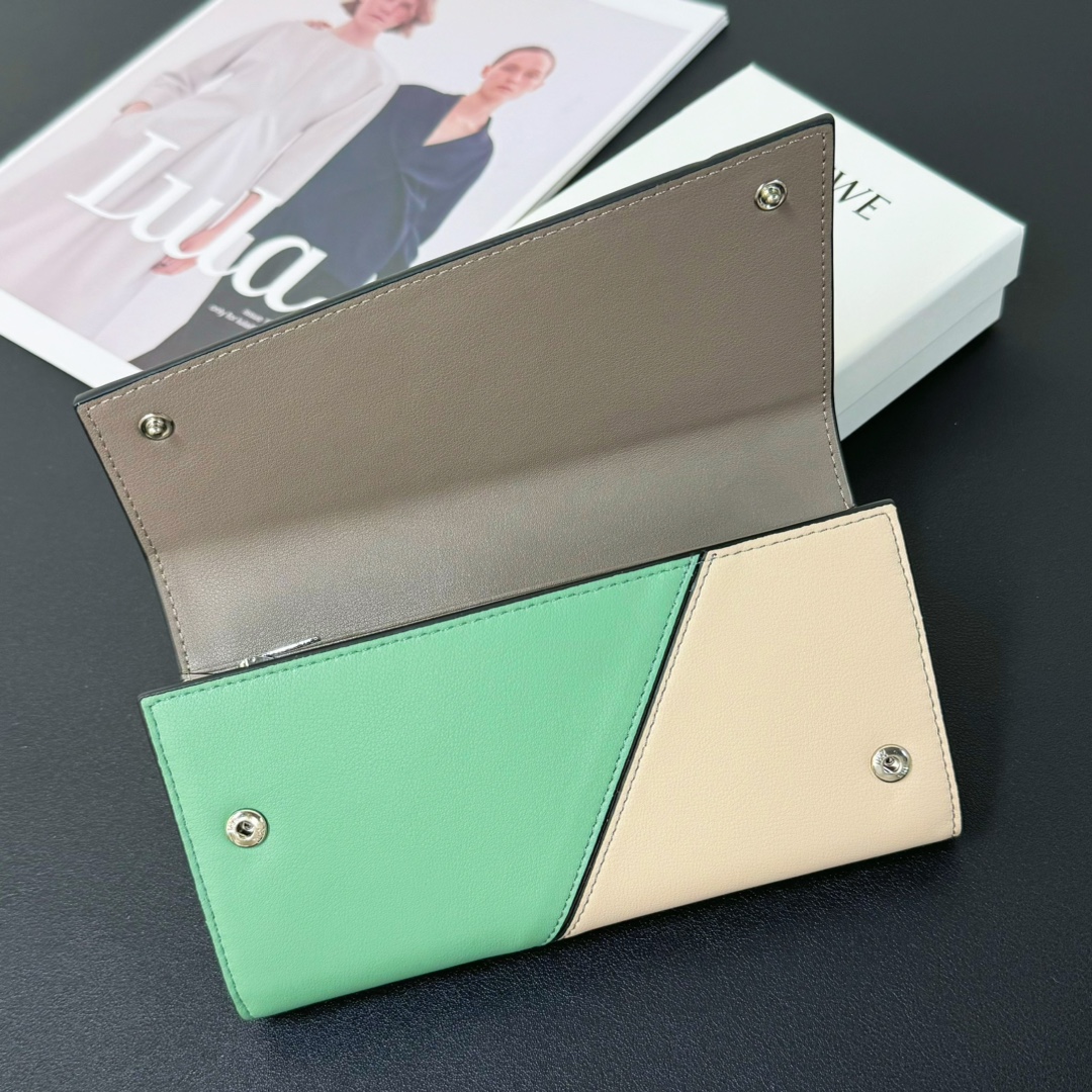 ロエベ財布 お直し偽物 長財布 レザー 牛革 優雅レディ 収納ケース グリーン_9