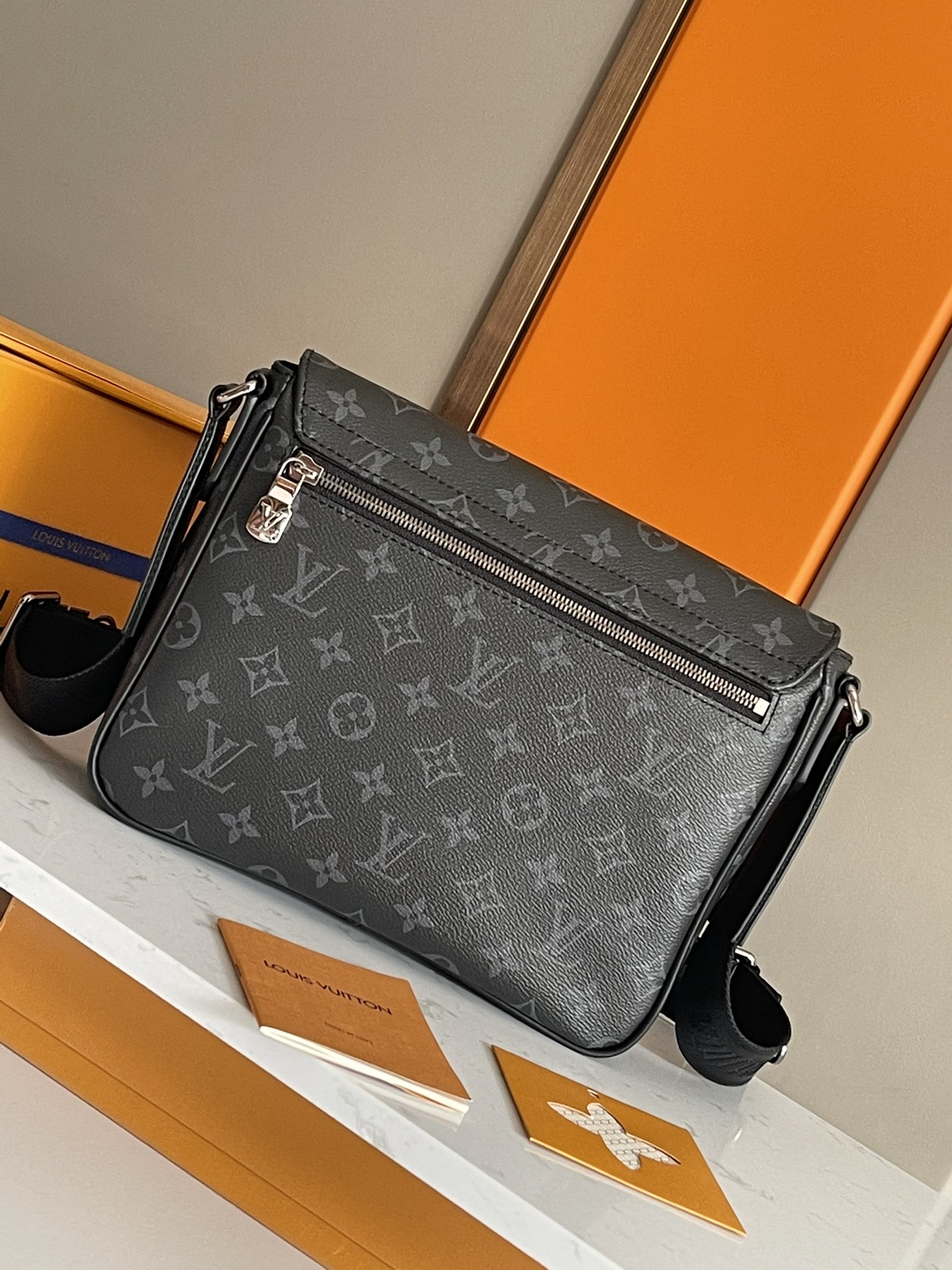 LV ヴィトン バッグ 綺麗にするＮ級品 斜め掛けバッグ レザー 牛革 上質商品 M46255 ブラック_1