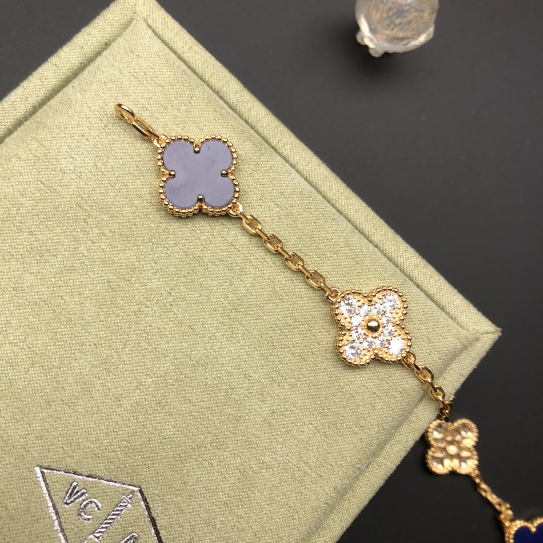可愛い ヴァンクリーフ ペルレブレスレットコピー 四つ葉 優雅レディ ファッション パープル_2