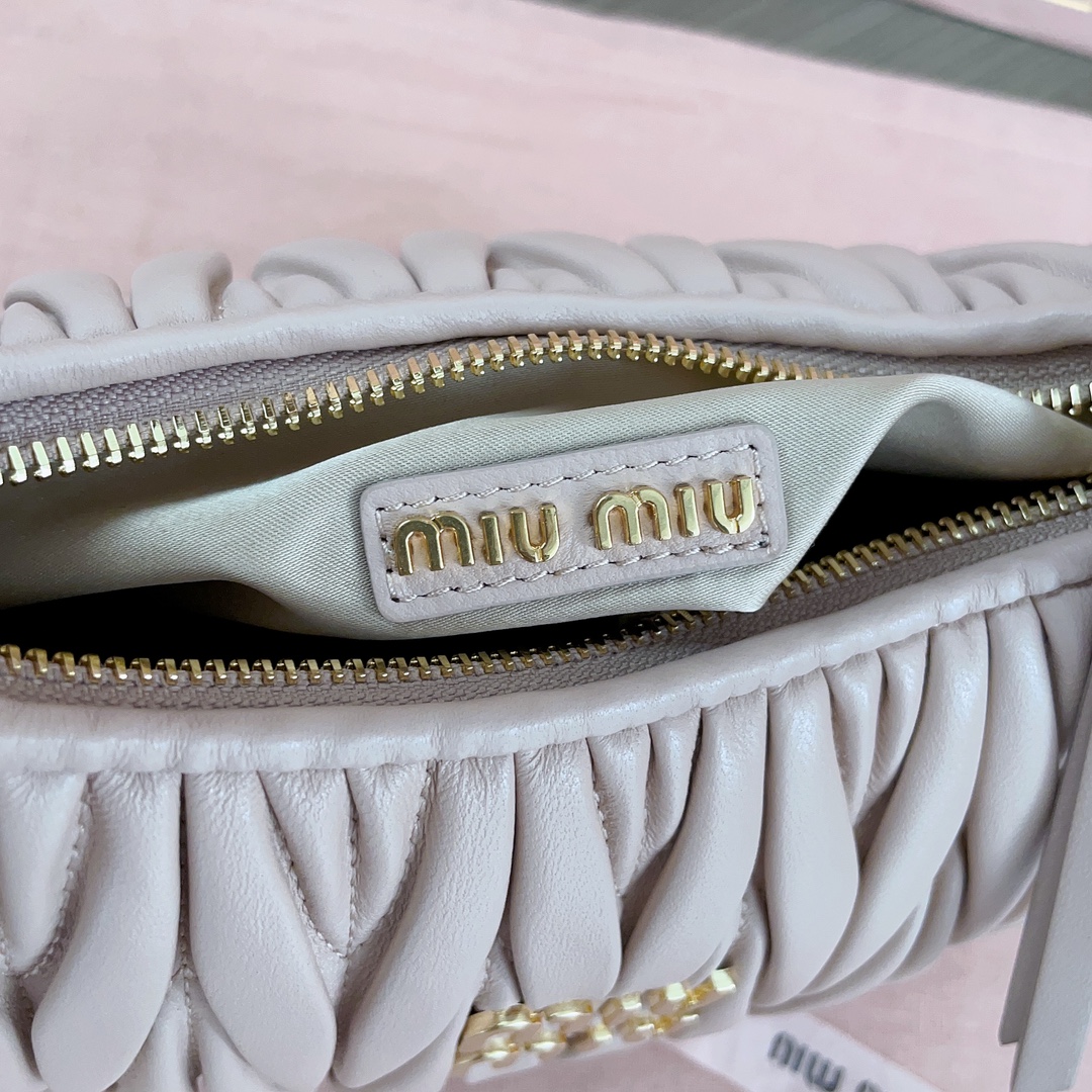 miumiu かばんスーパーコピー ハンドバッグ 牛革 レザー 優雅 可愛い 5BC125 ピンク_8