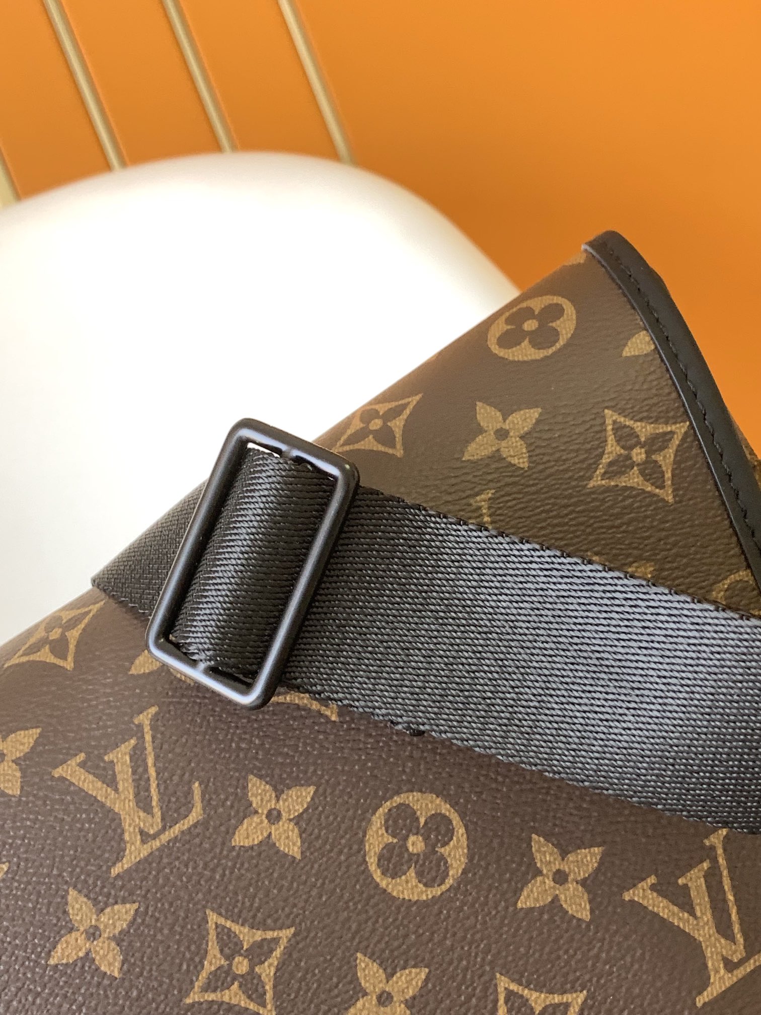 LV ヴィトン バッグ 結婚式コピー 格子模様 レザー 柔らかい 斜め掛け 牛革 M45557 ブラウン_4