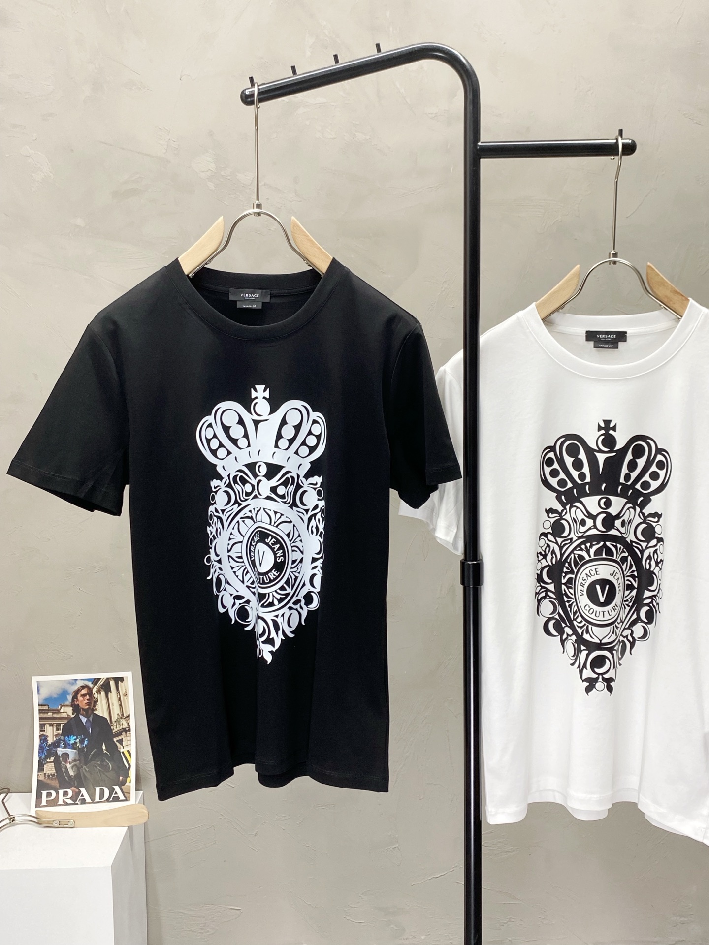 ヴェルサーチ シャツ 値段偽物 tシャツ 柔らかい プリント トップス 100％綿 ゆったり 多色可選_2