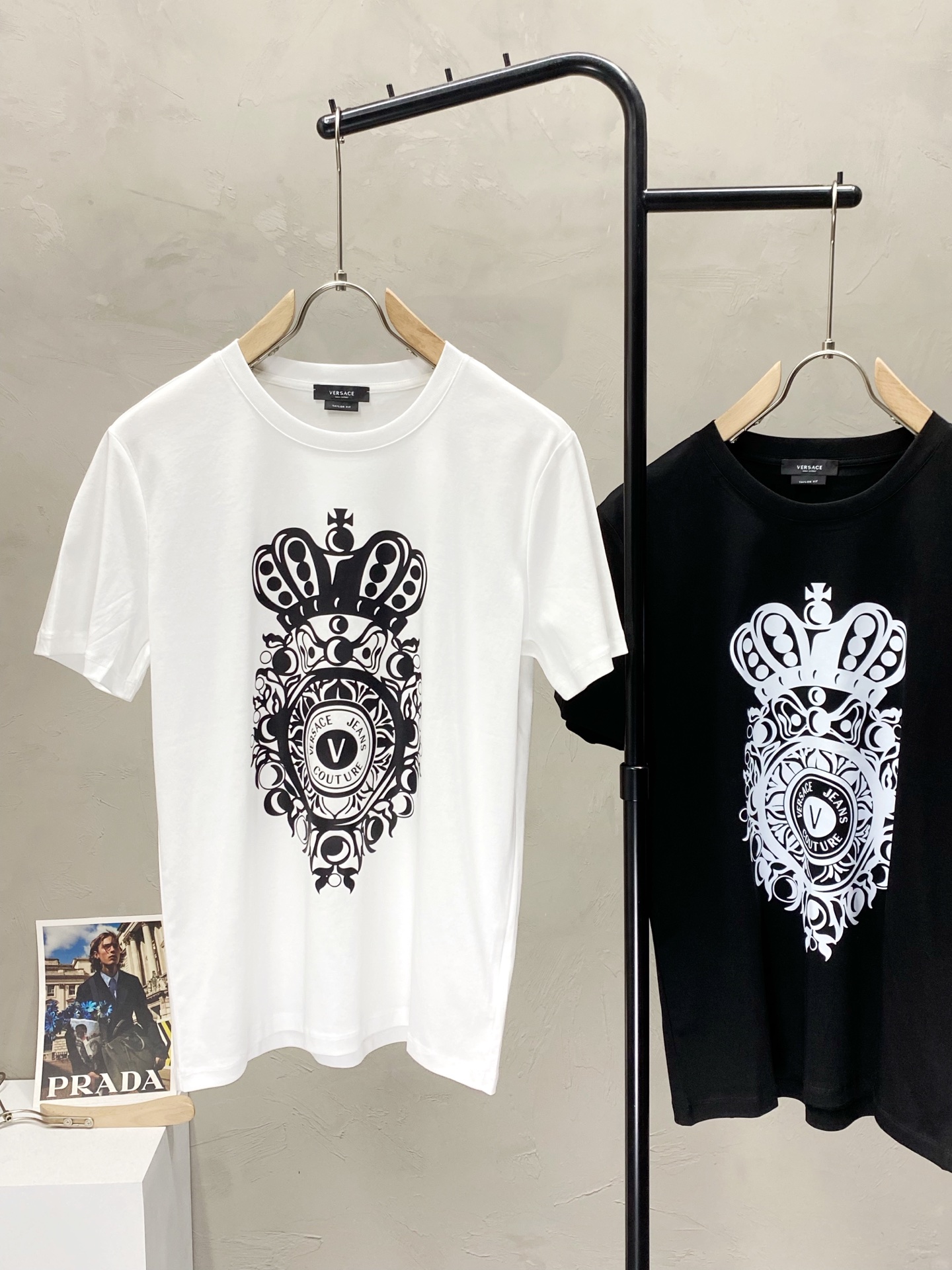 ヴェルサーチ シャツ 値段偽物 tシャツ 柔らかい プリント トップス 100％綿 ゆったり 多色可選_4