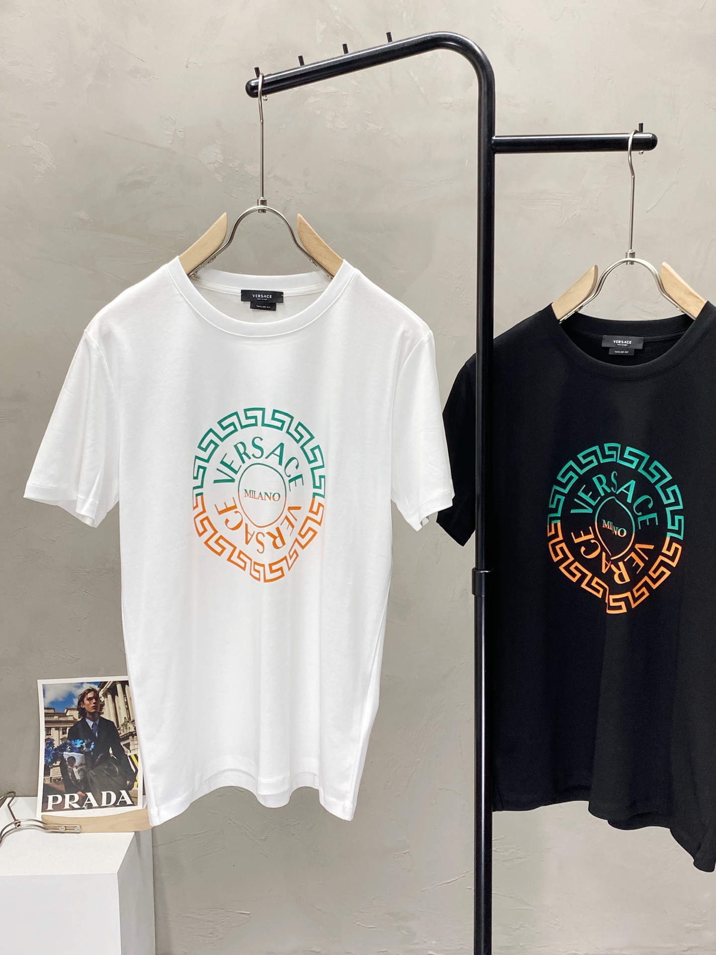 ヴェルサーチtシャツメルカリ偽物 半袖 柔軟 プリント トップス 綿 ゆったり 多色可選_5