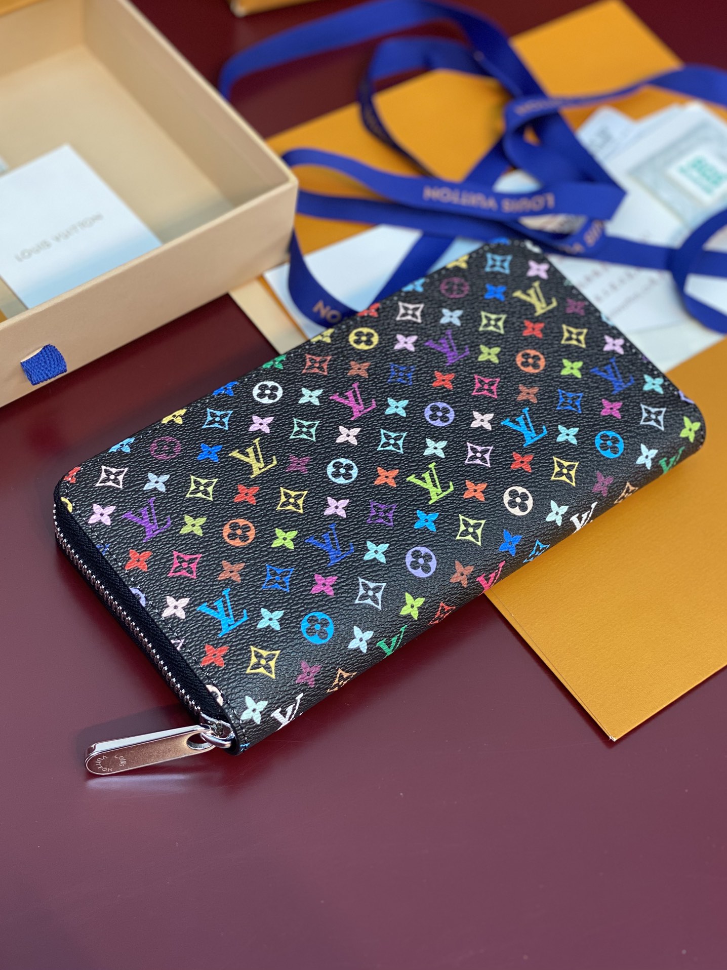 新作販売 ルイヴィトン財布 おすすめコピー ロング クラシック レザー 牛革 M13922 ブラック_3