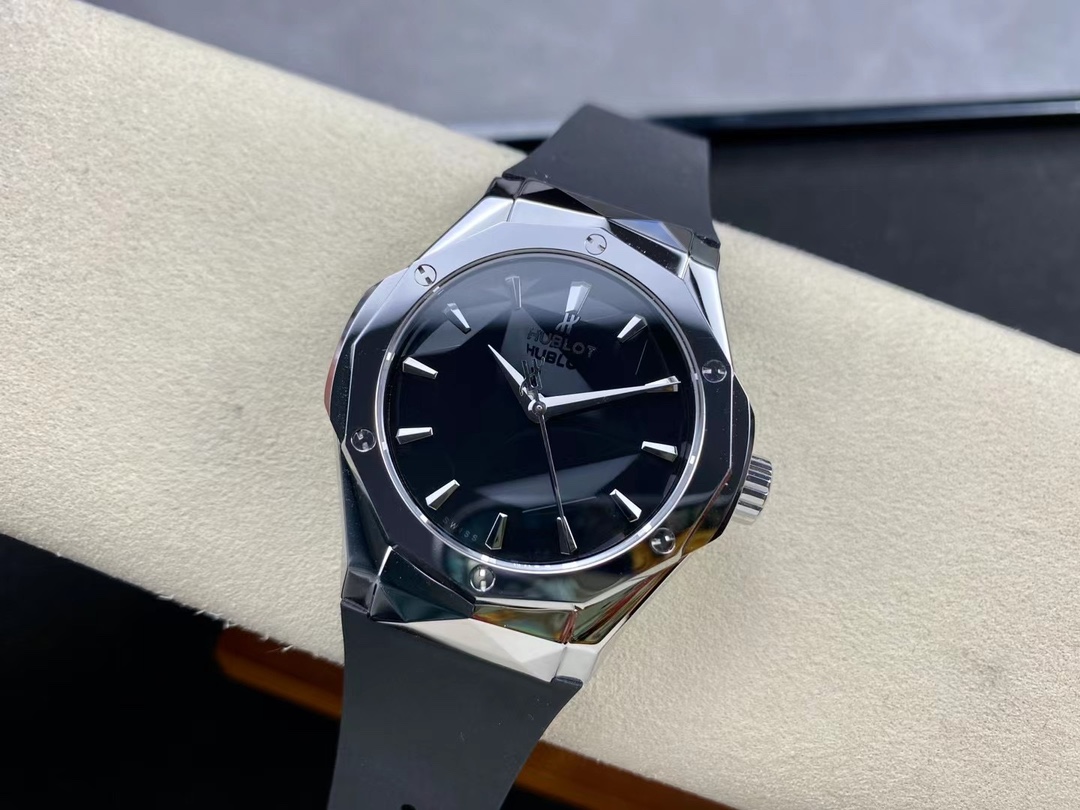 腕時計 hublot偽物 ファッション 防水 ウォッチ ゴムバンド  紳士 シンプル ブラック_1