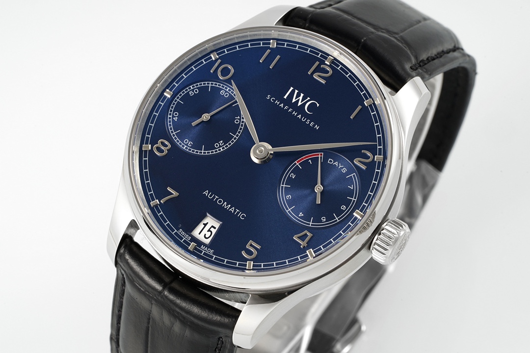 今季のおすすめ iwc の 時計偽物 ウォッチ ポルトギーゼ 防水 ハンサム 紳士 腕時計 IW500713 ブルー_3