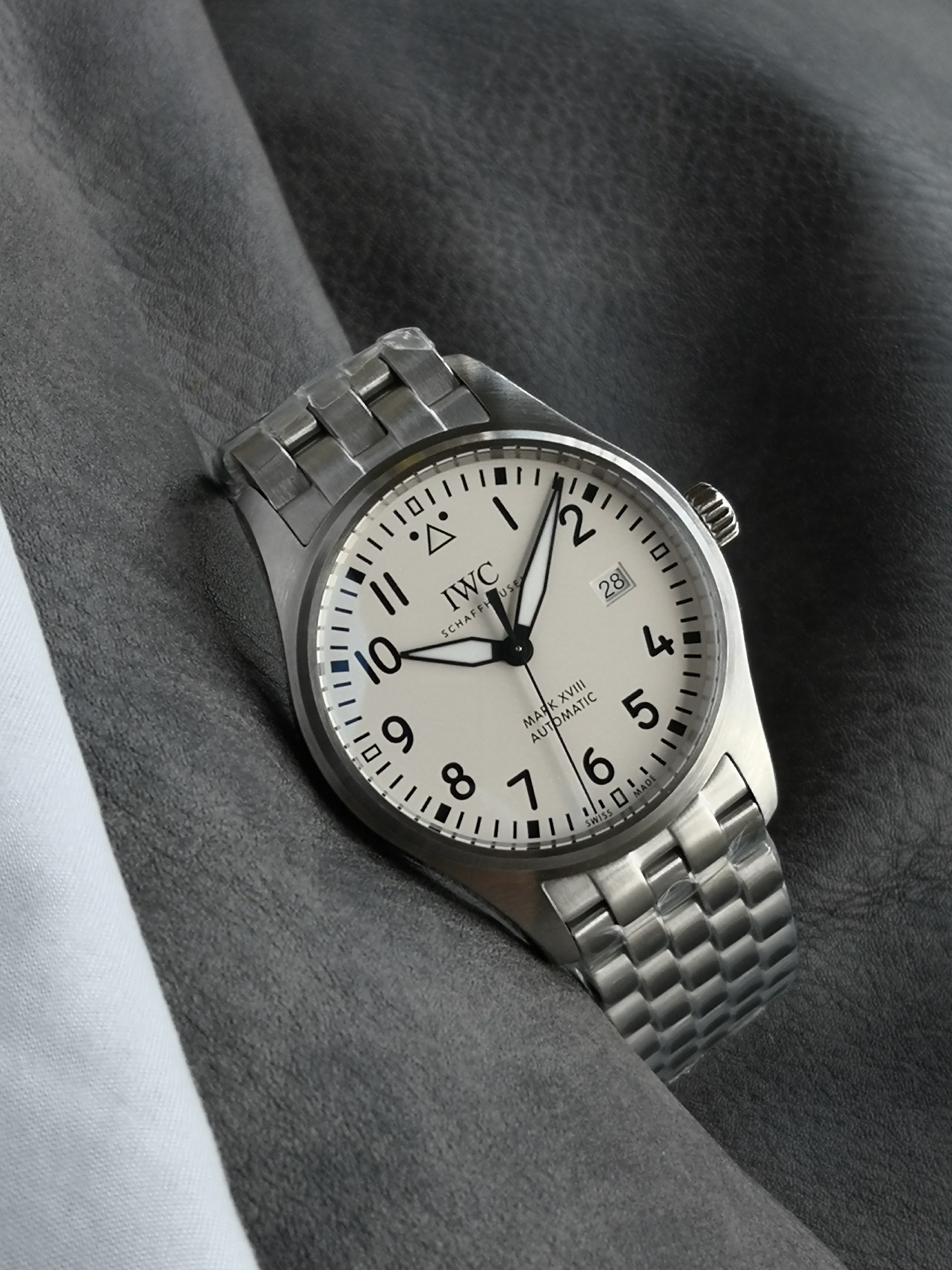 iwc 腕時計偽物 ウォッチ 通勤 ポートフィノ 防水 ハンサム 紳士 ファッション ホワイト_3