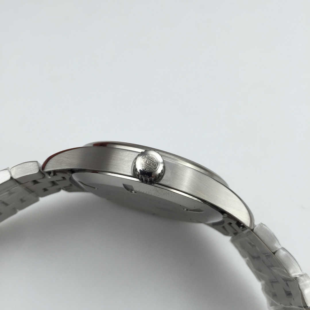 お洒落！時計 iwc 価格スーパーコピー ウォッチ 通勤 ポートフィノ 防水 ハンサム 紳士 ホワイト_4
