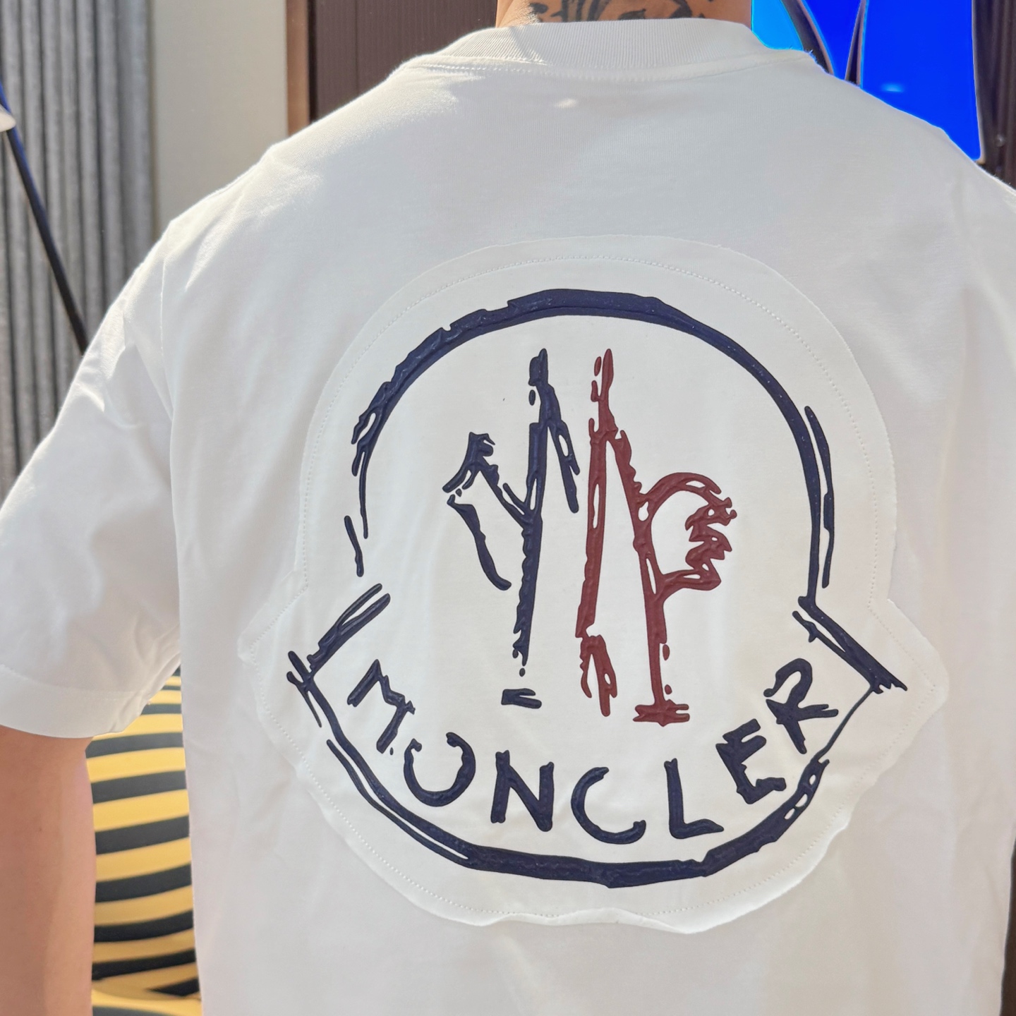 モンクレールtシャツ サイズ感偽物 通気性いい トップス 純綿 プリント 半袖 ホワイト_9