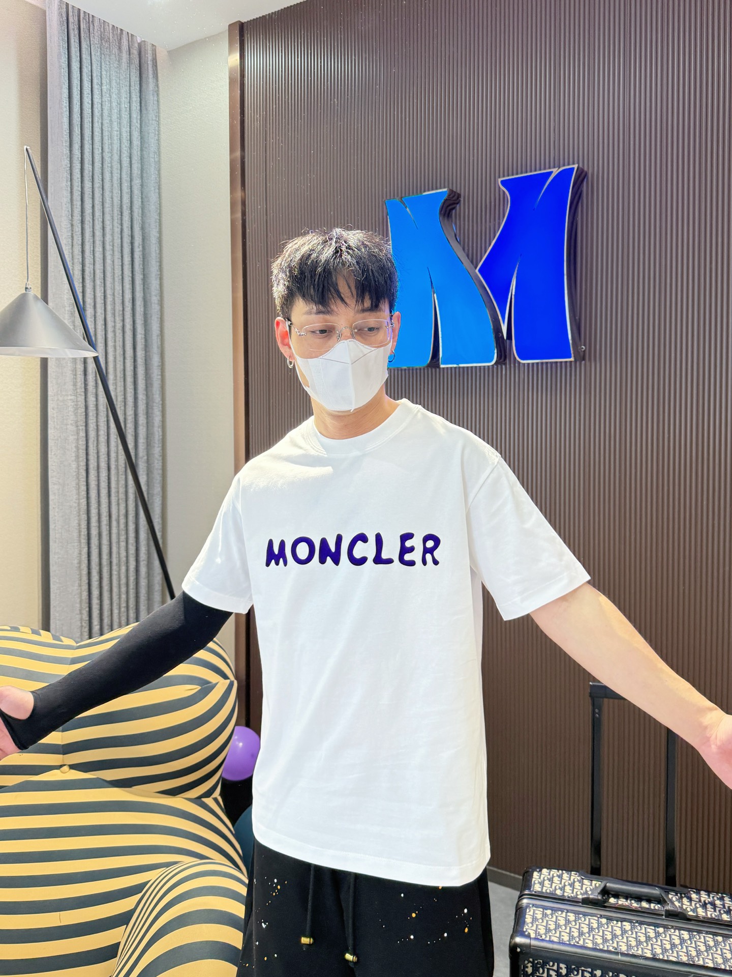 お得品‼tシャツ モンクレールＮ級品 通気性いい トップス 純綿 プリント 半袖 ホワイト_2