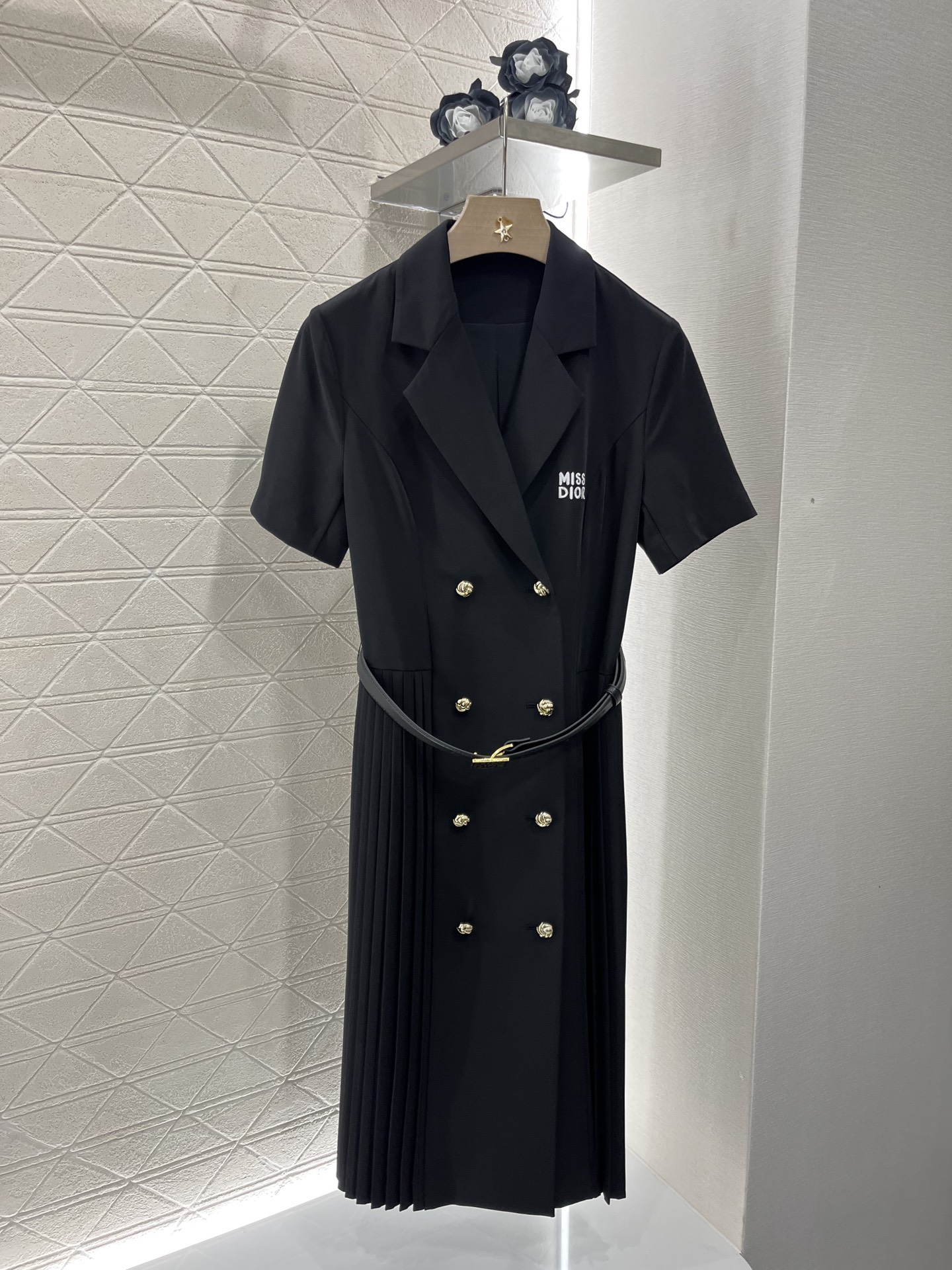 DIOR スカート ヒダコピー プリント ワンピース 短袖  優雅レディ 軽量 ブラック_1