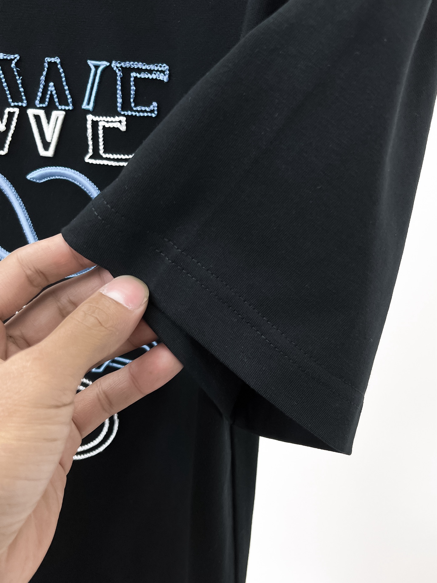 ロエベtシャツ 安いスーパーコピー 純綿 トップス 半袖 ロゴプリント シンプル ブラック_4